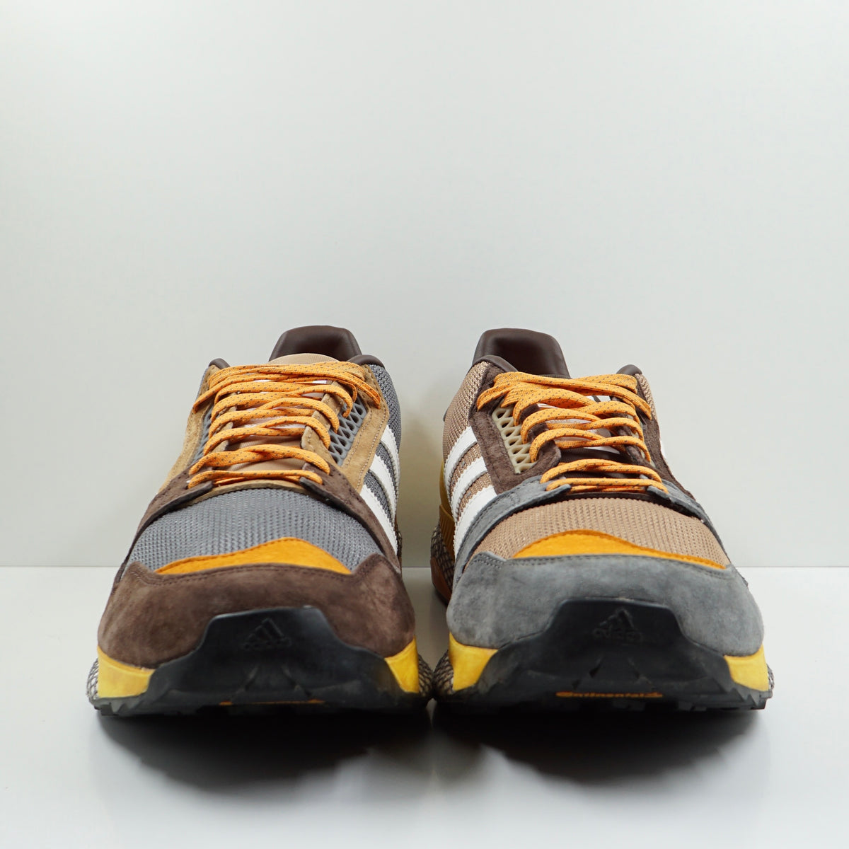 Adidas Questar Human Made Brown