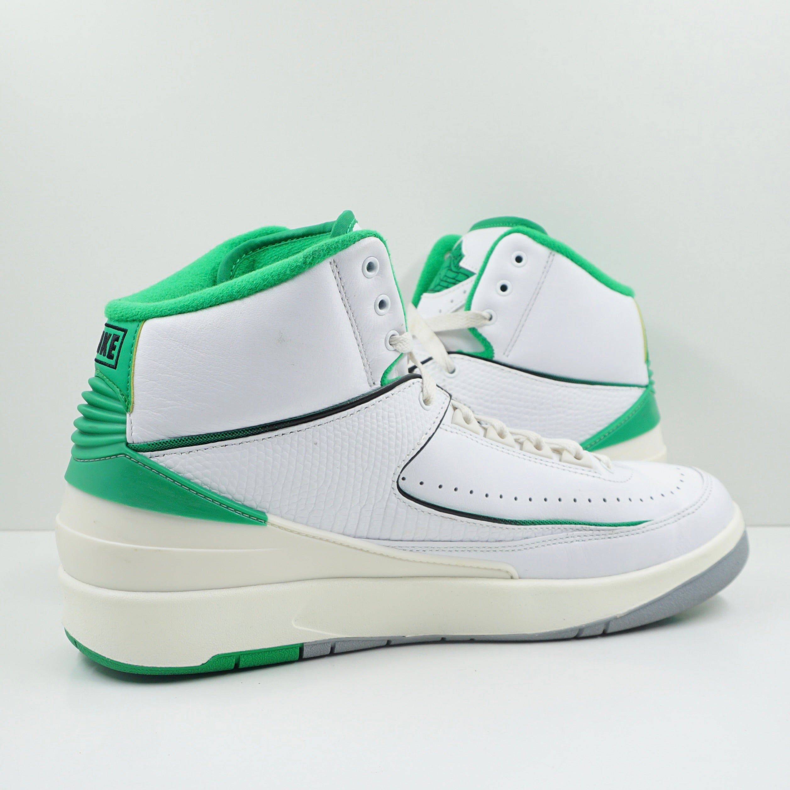 Jordan 2 Retro Lucky Green