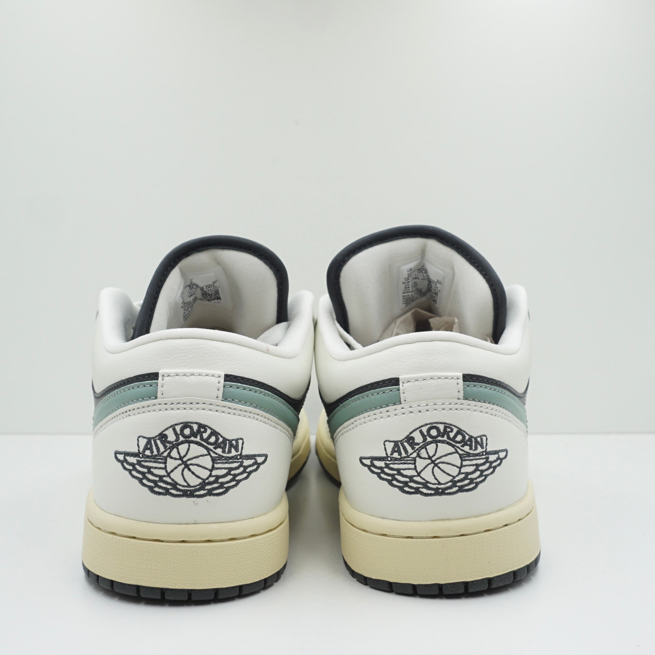 Jordan 1 Low Jade Smoke (W)