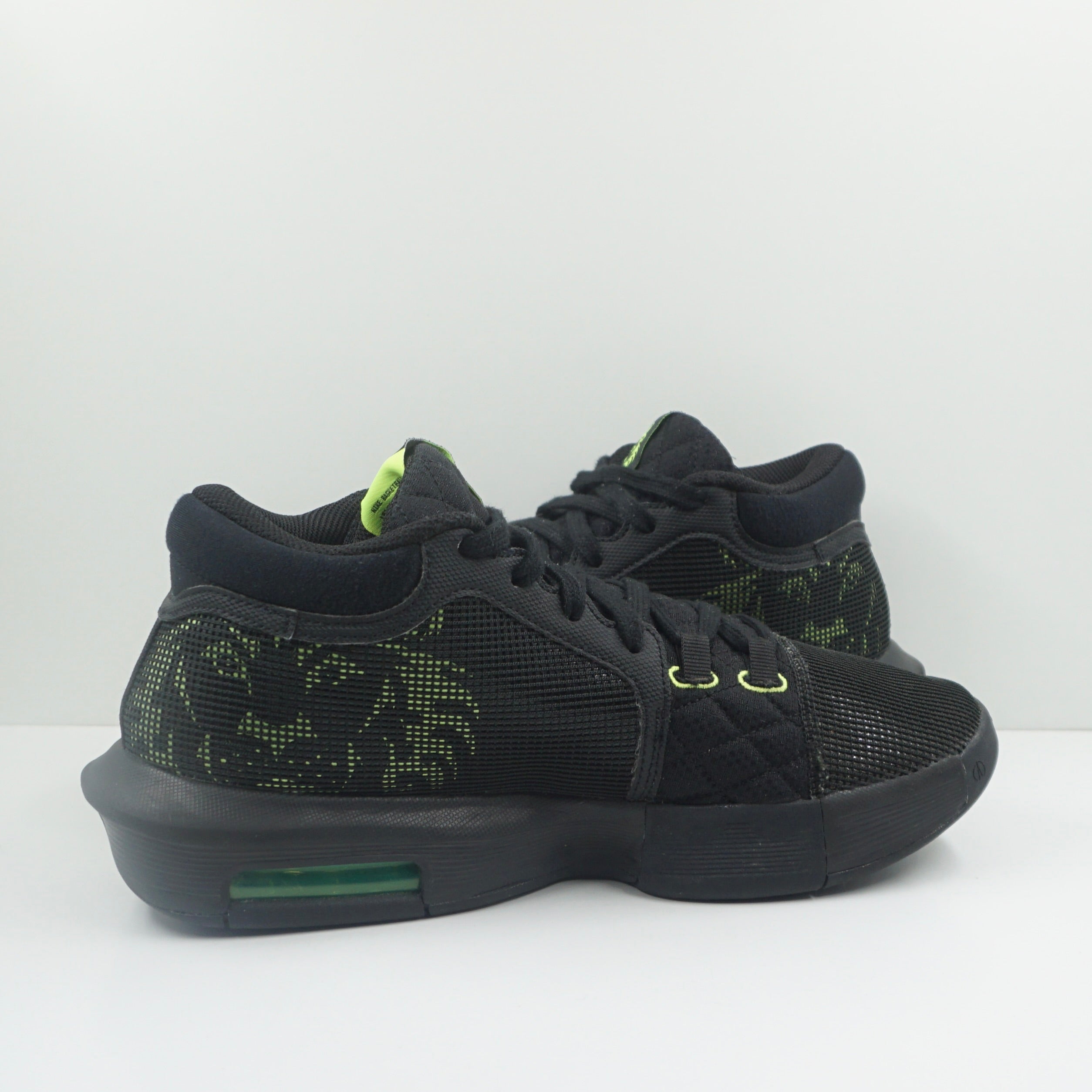 Nike LeBron Witness 8 Black Volt