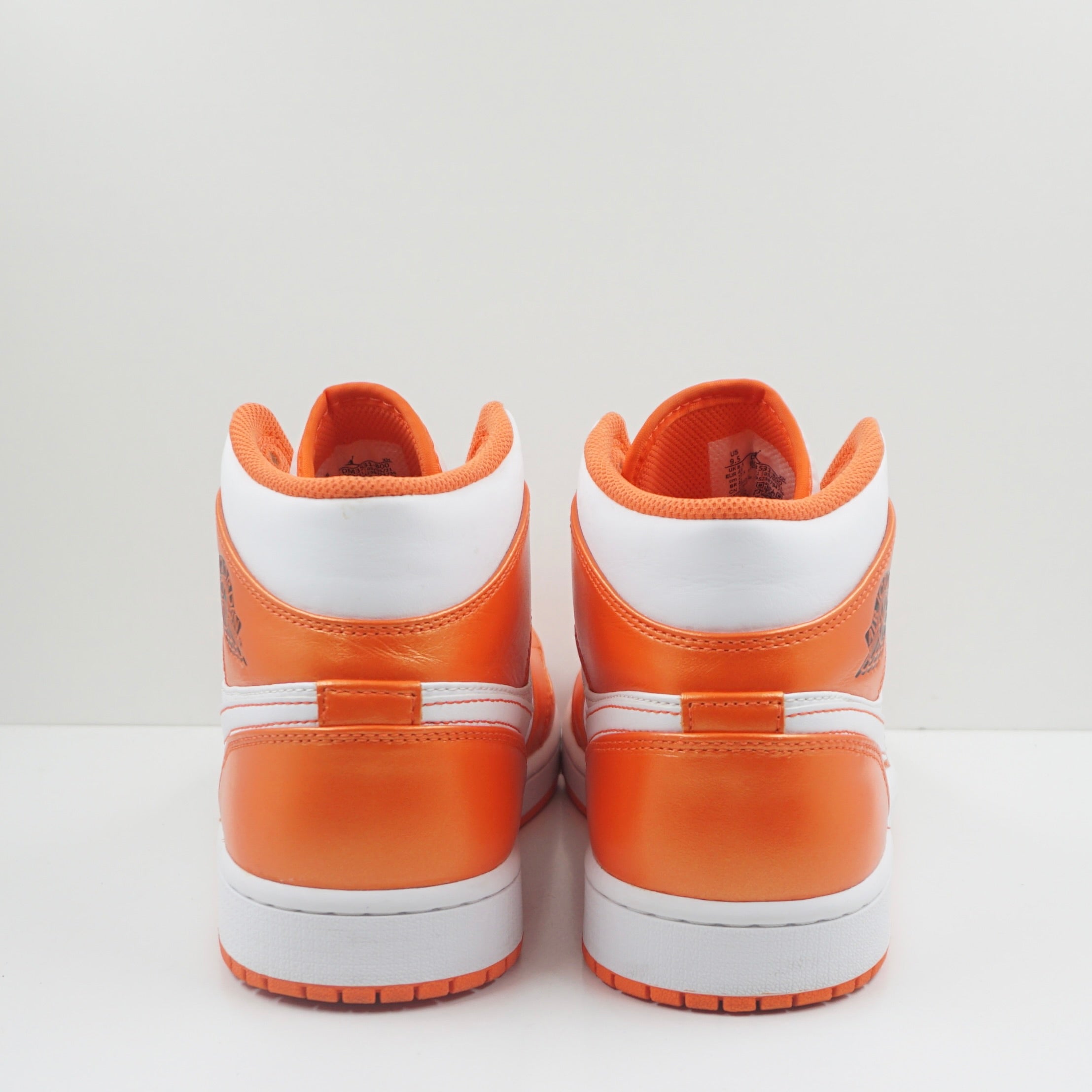 Jordan 1 Mid Metallic Orange
