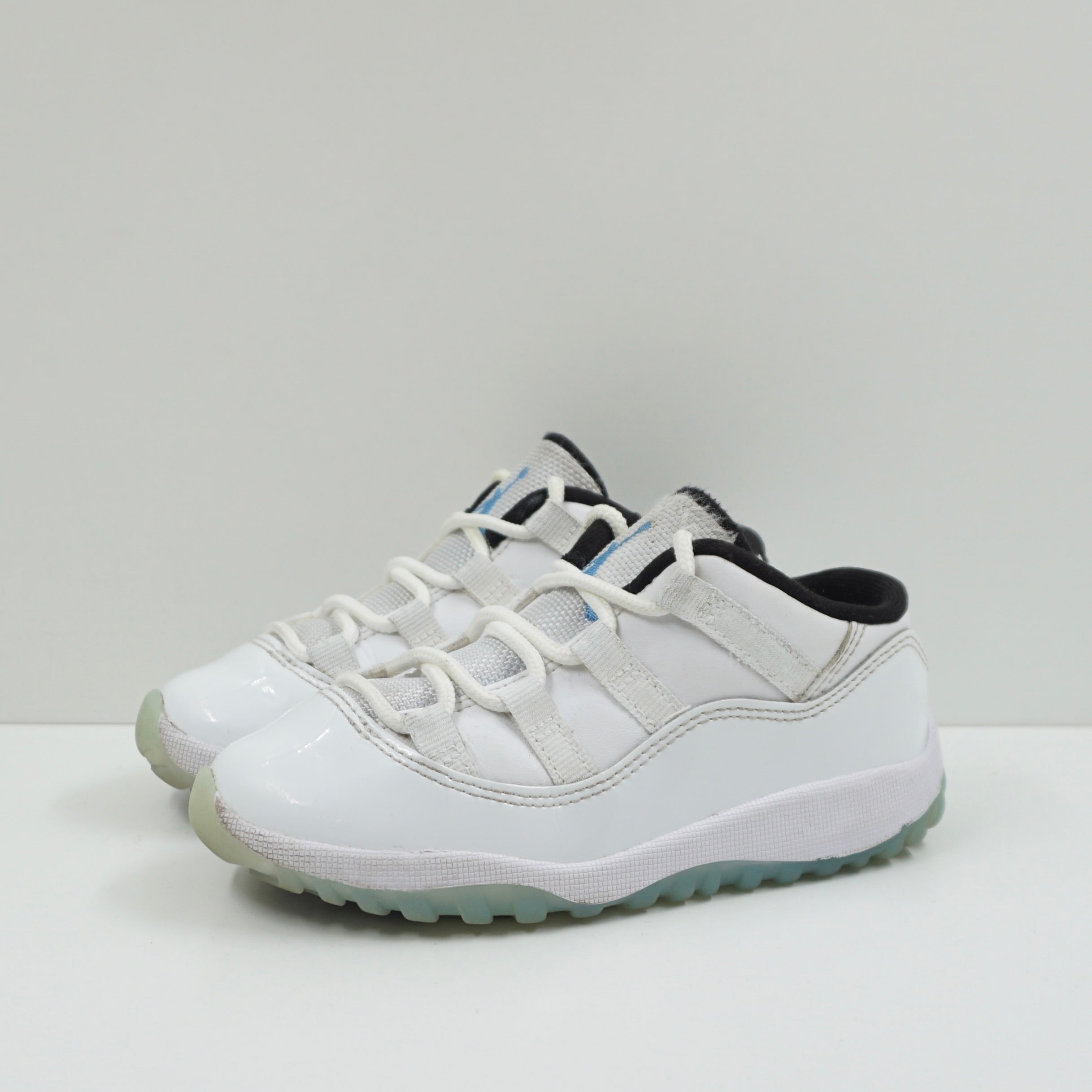Jordan 11 Retro Low Legend Blue (TD)