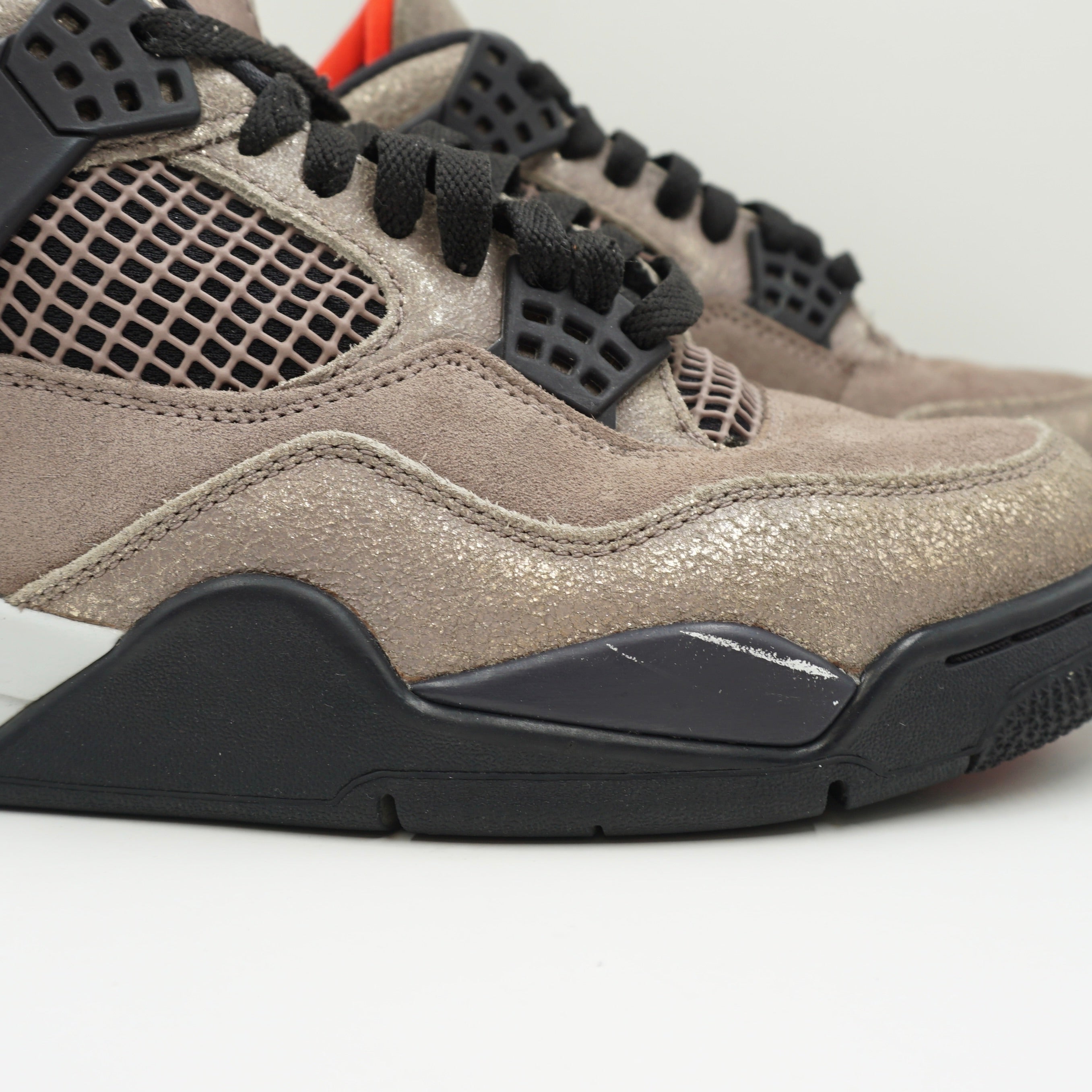 Jordan 4 Retro Taupe Haze