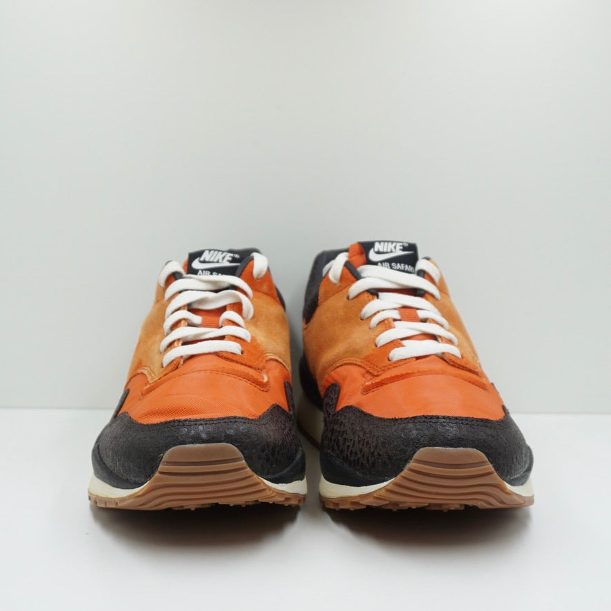 Nike Air Safari VNTG Mesa Orange