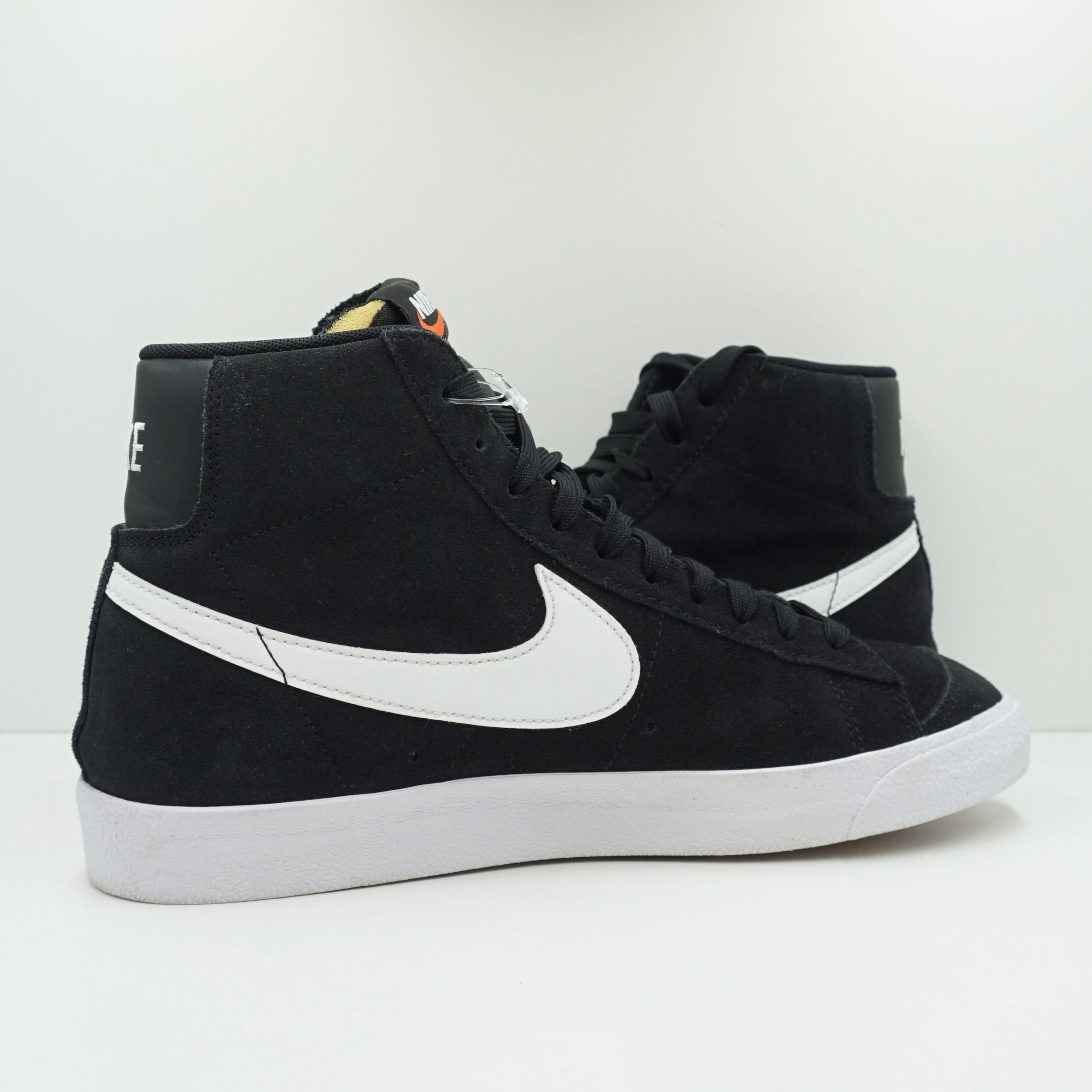 Nike Blazer Mid 77 Suede Black White