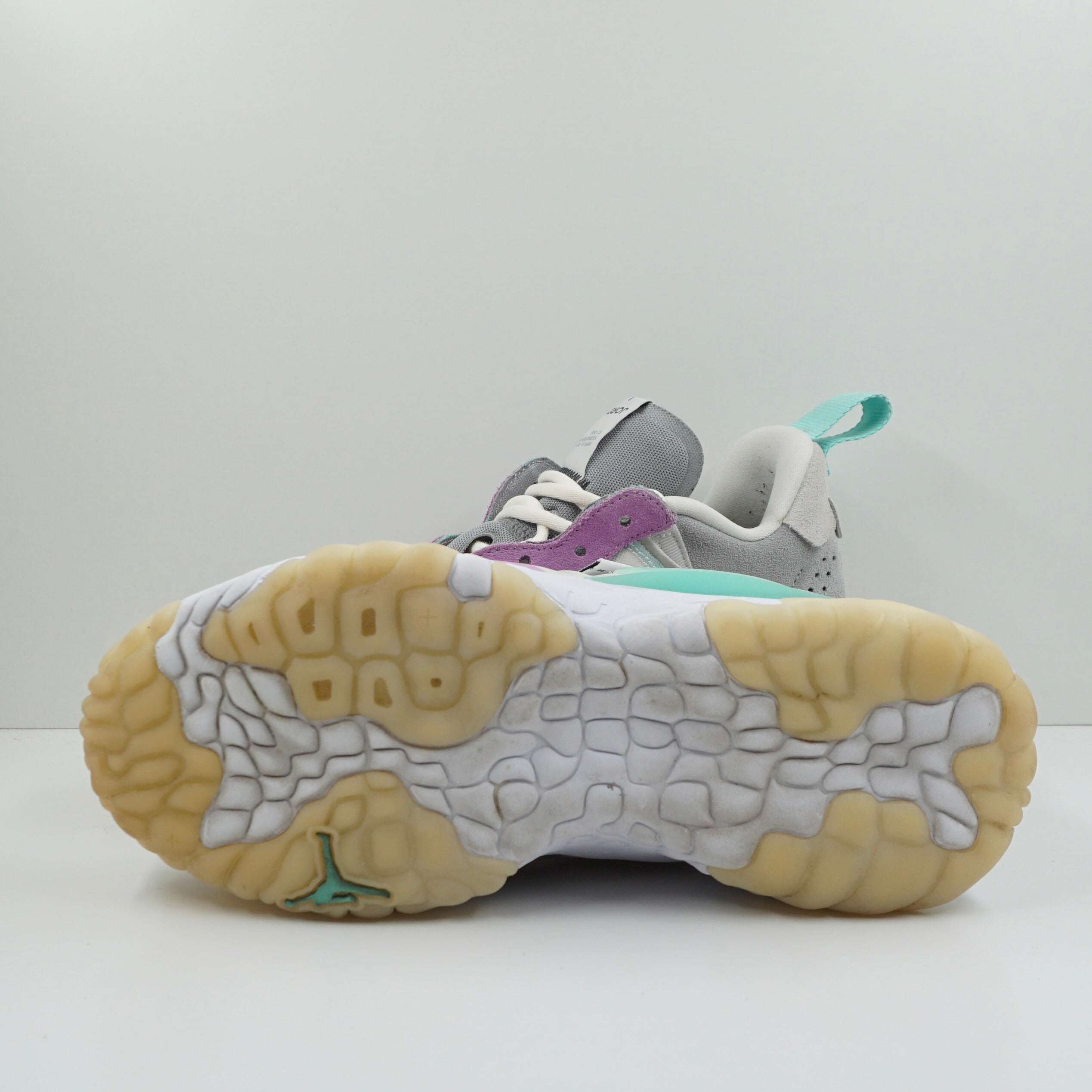 Jordan Delta 2 Grey Grape Ice