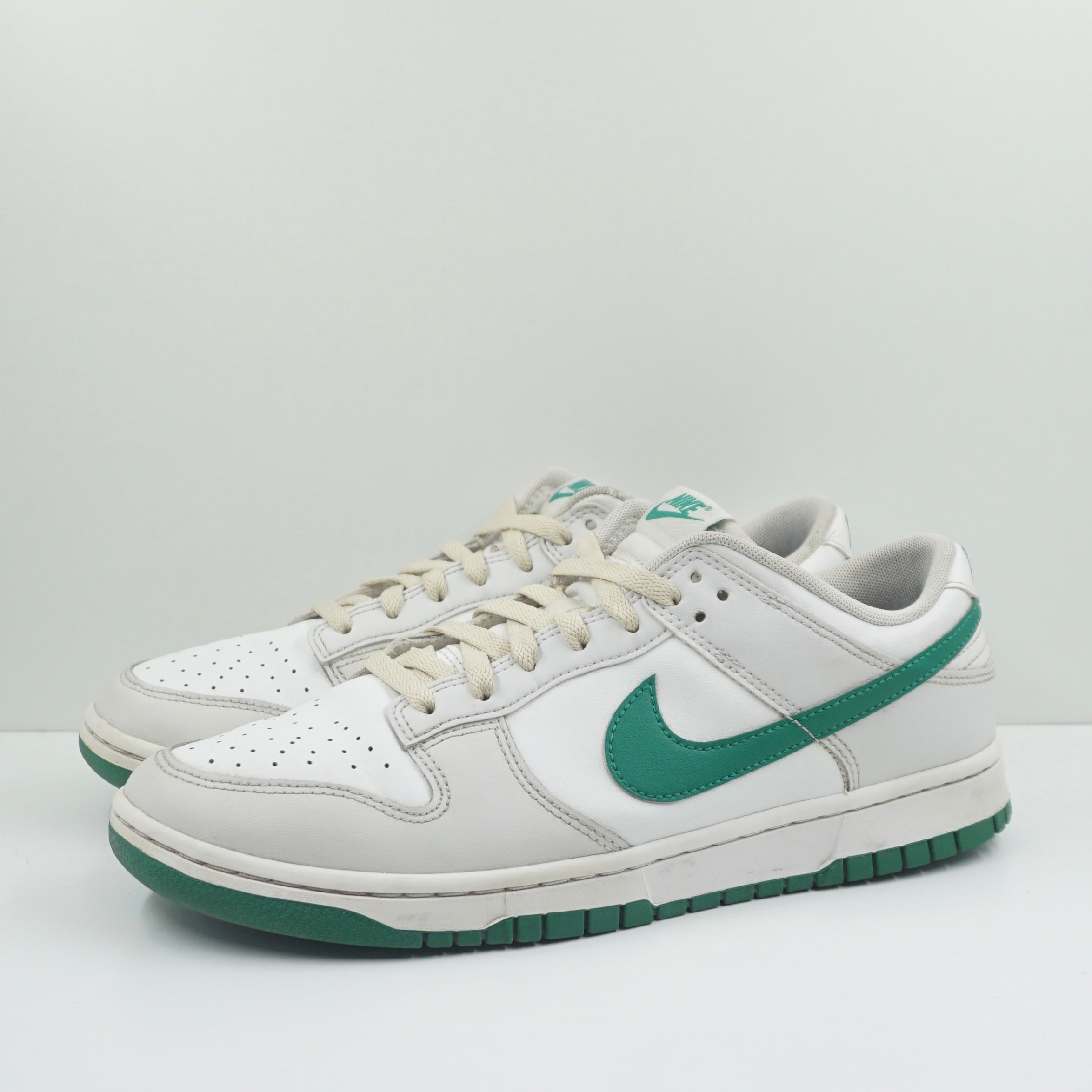 Nike Dunk Low Retro Summit White Malachite