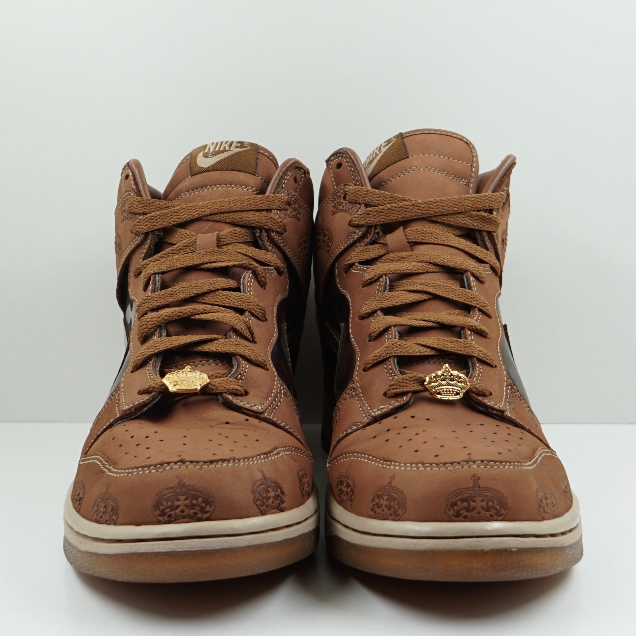 Nike Dunk High Mighty Crown Bison