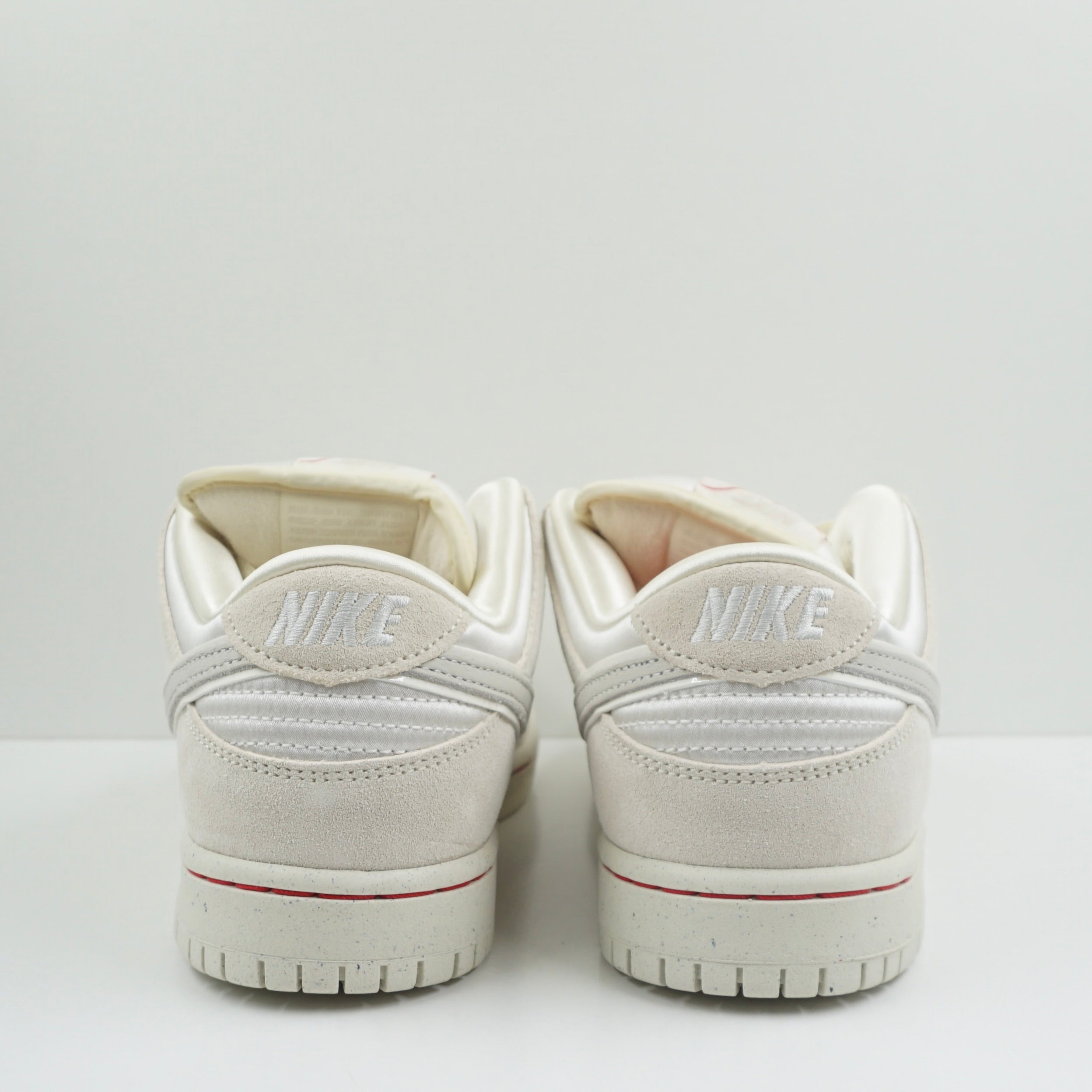 Nike SB Dunk Low City of Love Light Bone