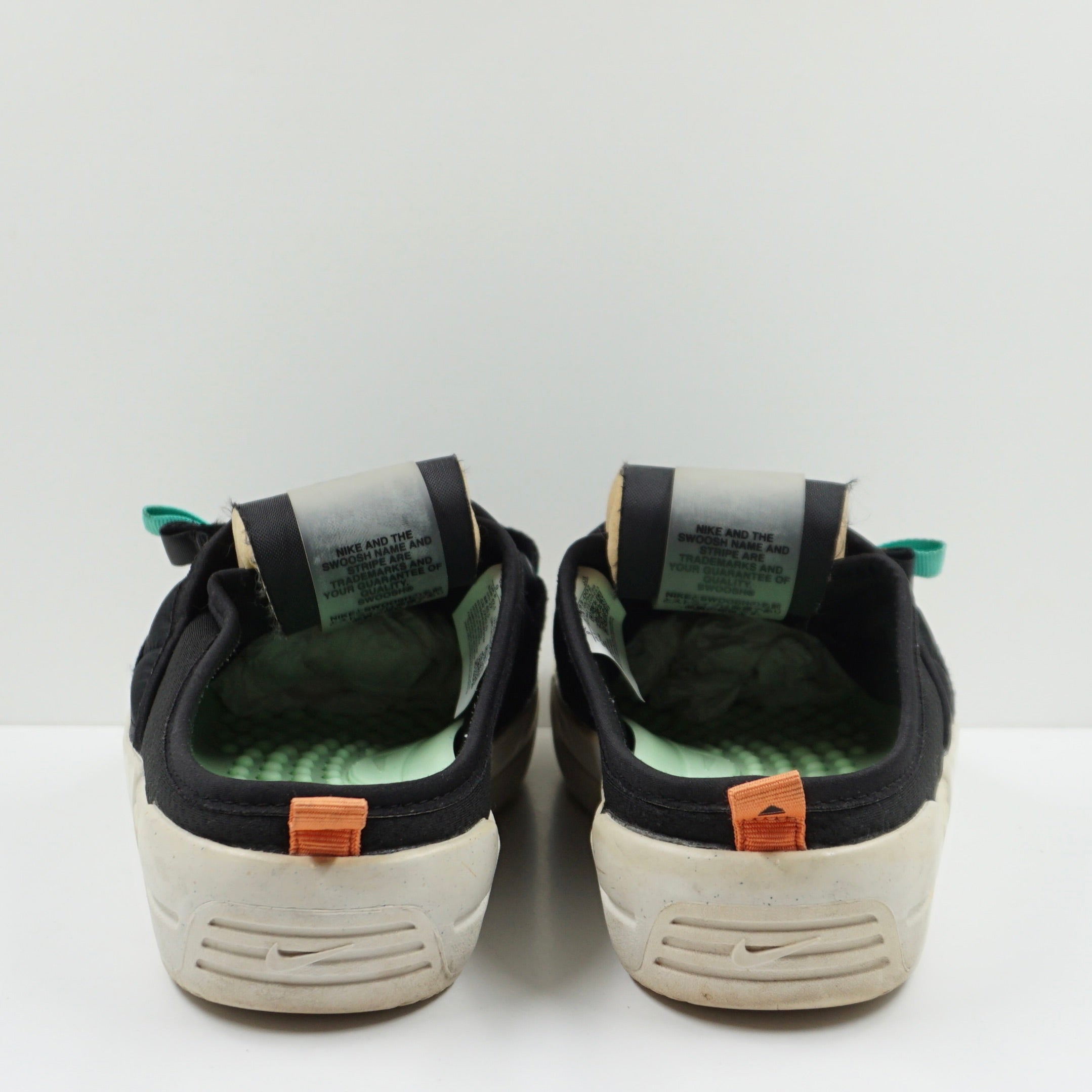 Nike Offline Black Menta