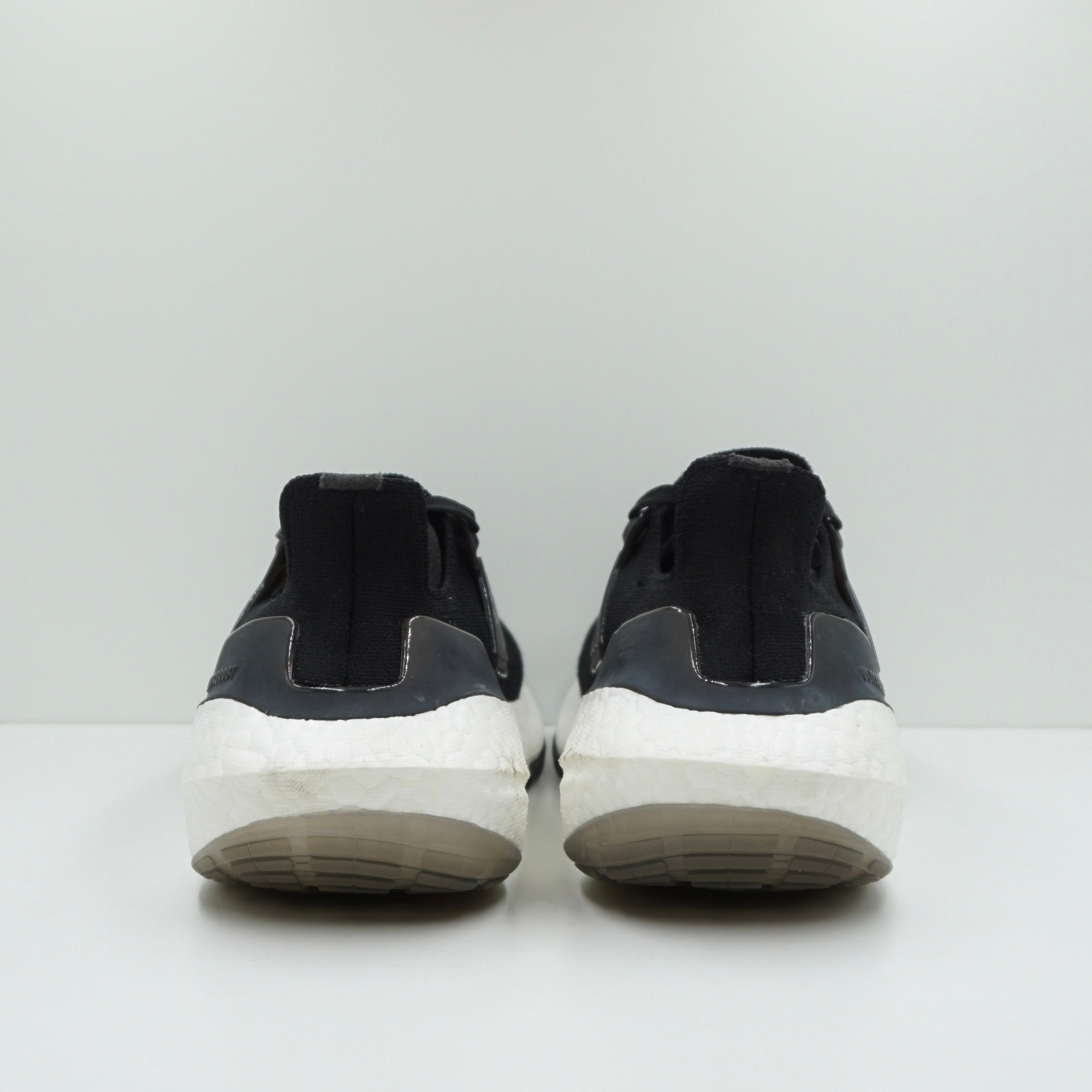 Adidas Ultra Boost 22 Black White (W)