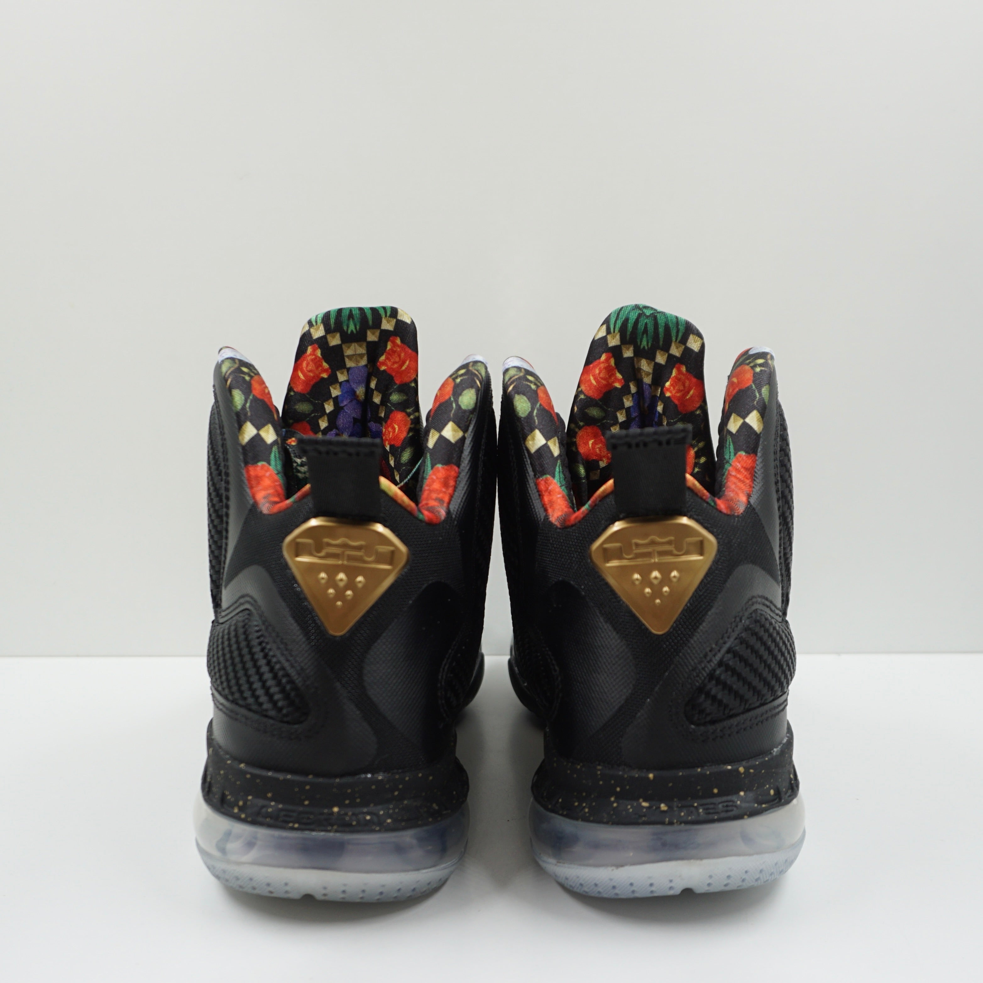 Nike LeBron 9 Watch the Throne (2022)