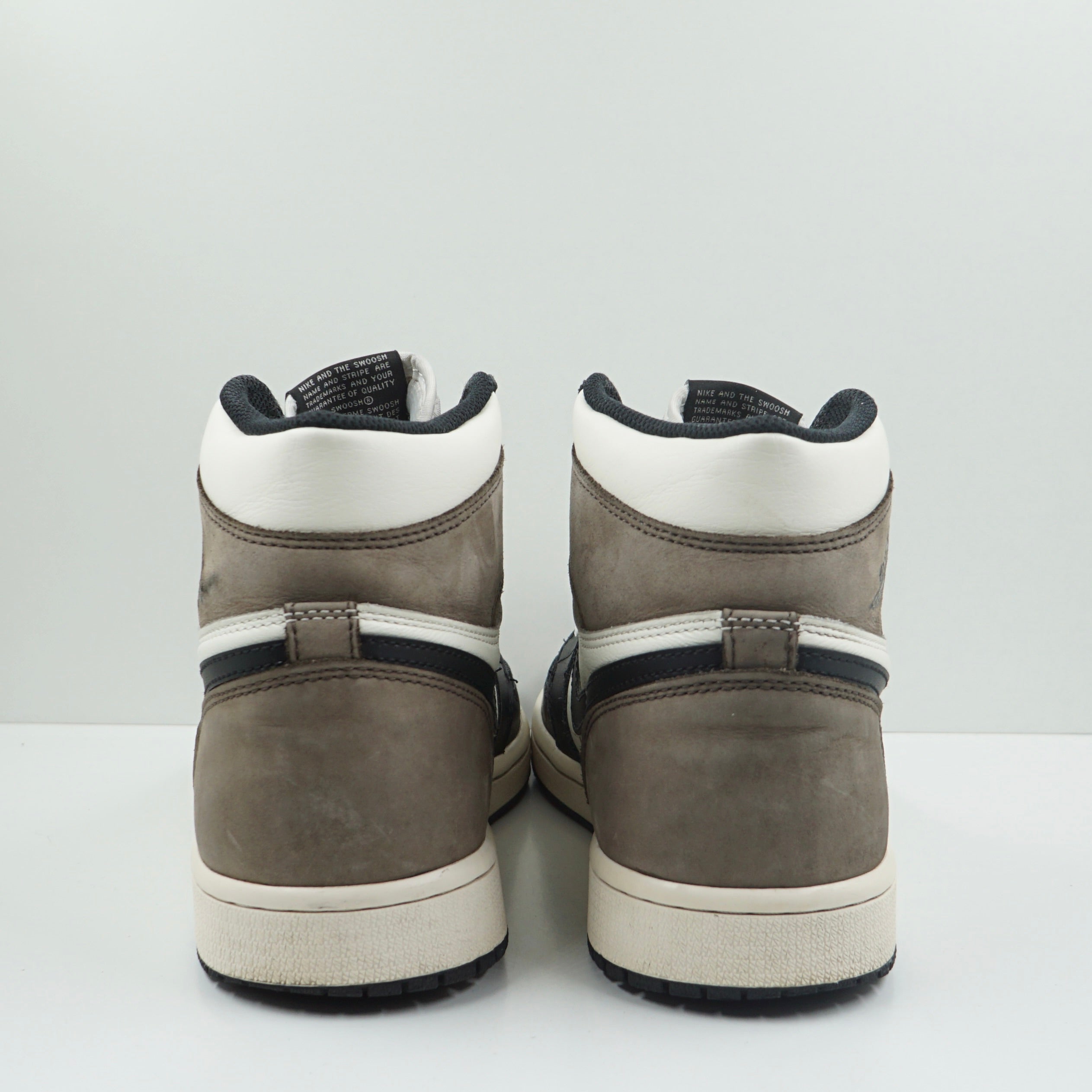 Jordan 1 Retro High Dark Mocha