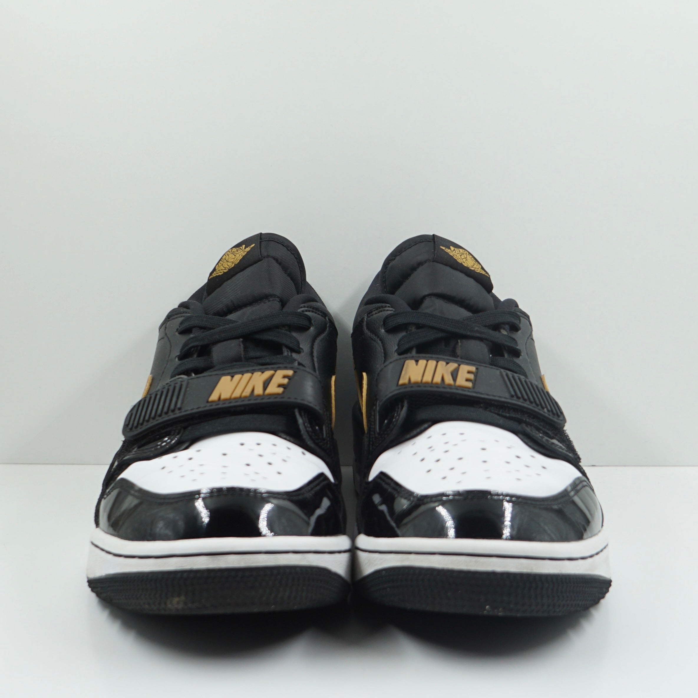Jordan Legacy 312 Low Black Metallic Gold