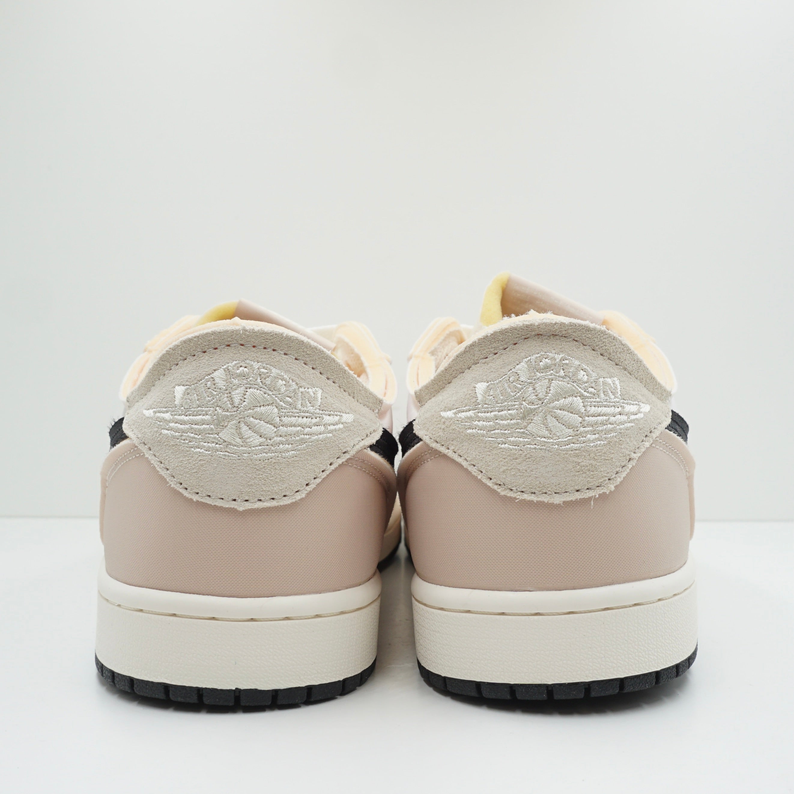 Jordan 1 Retro Low OG EX Coconut Milk