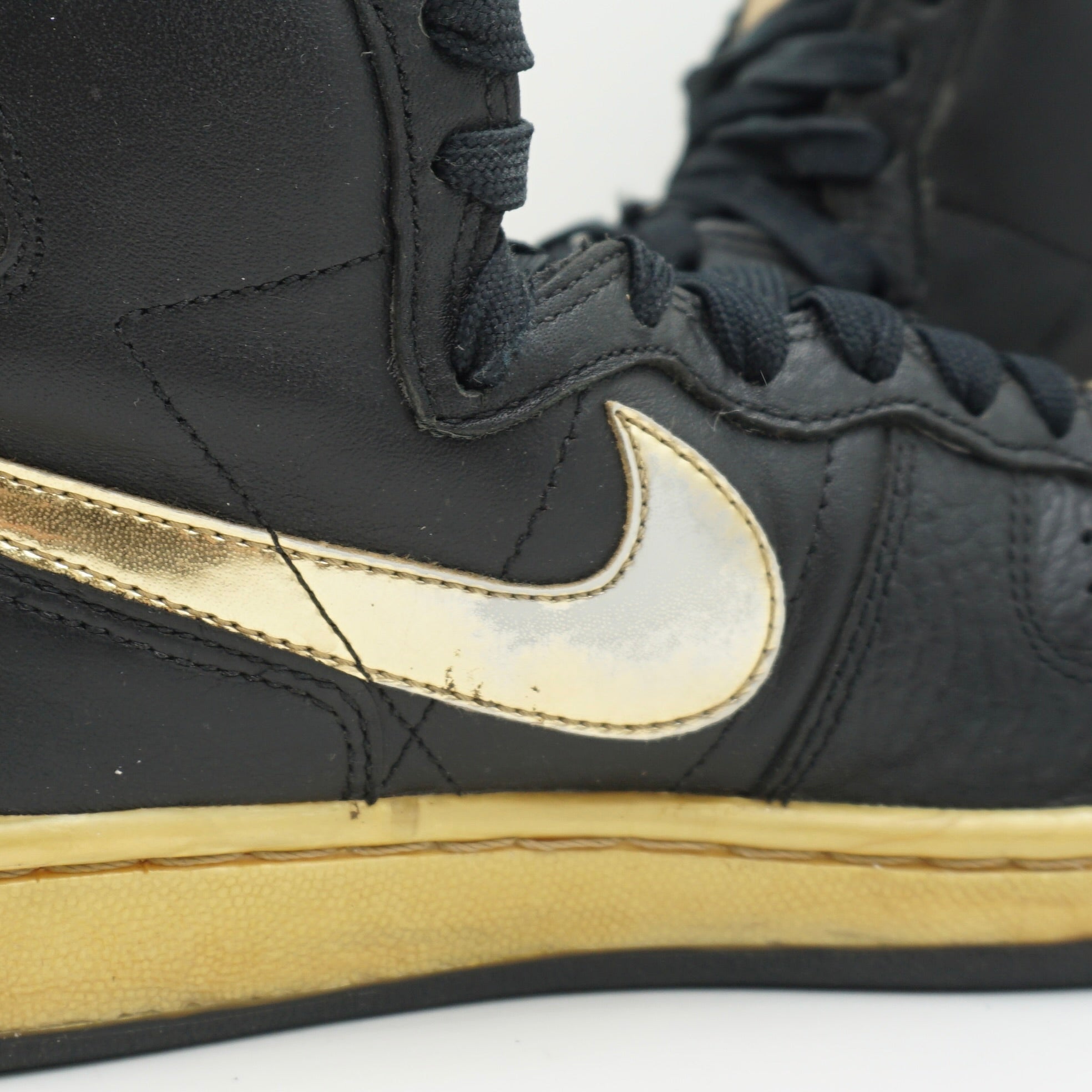 Nike Terminator High Supreme Black/Gold