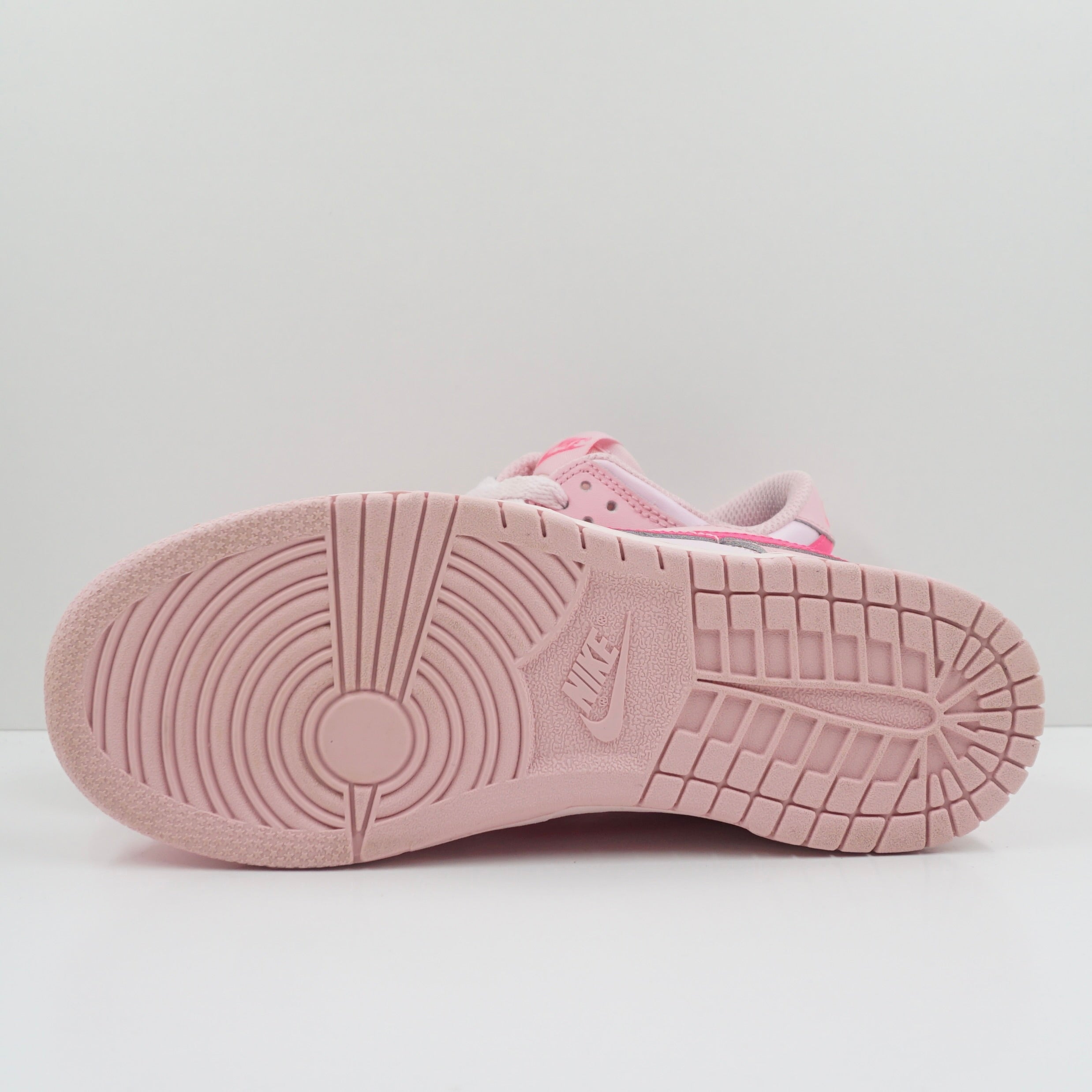 Nike Dunk Low Triple Pink (PS)