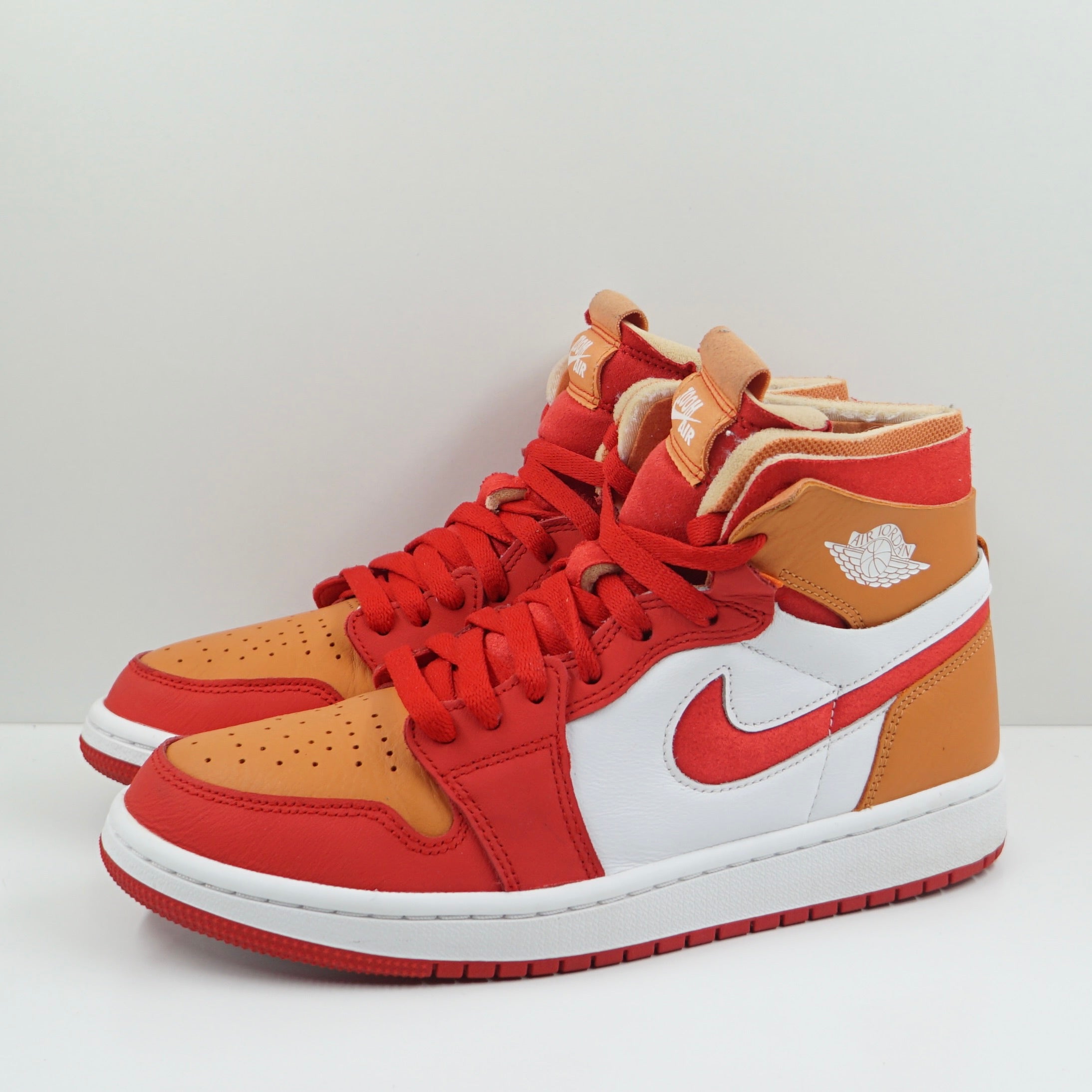 Jordan 1 High Zoom Air CMFT Fire Red Hot Curry (W)