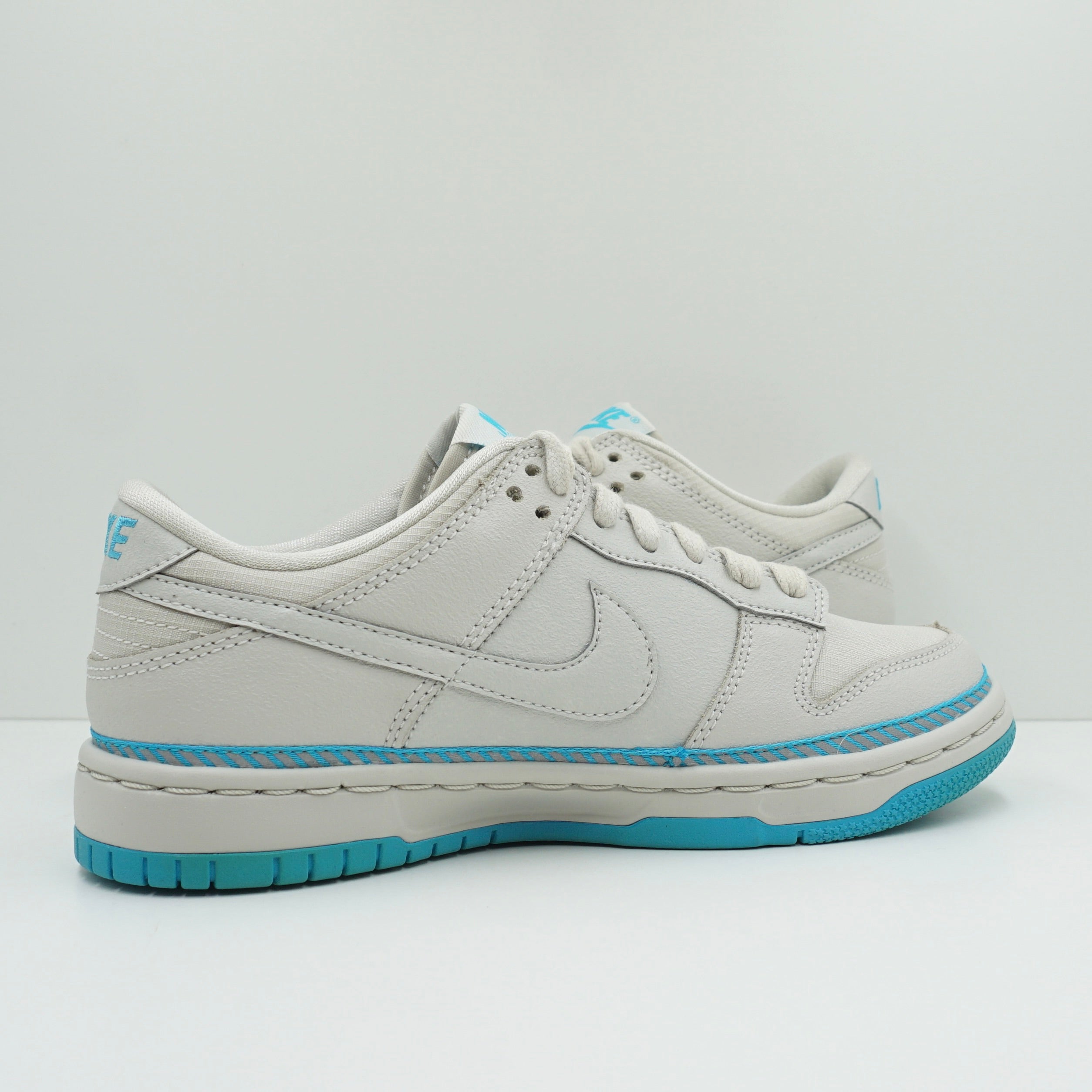Nike Dunk Low Bone Blue Fury Sample
