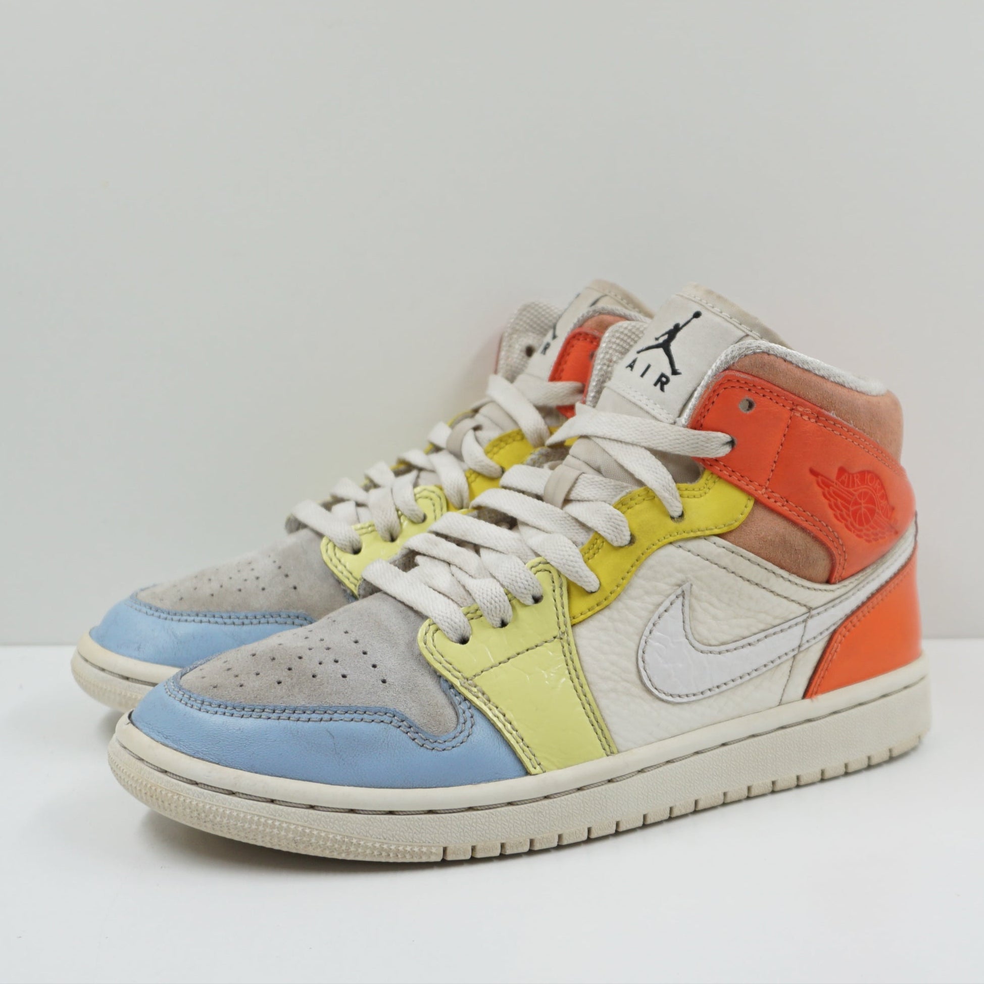 Jordan 1 Mid To My First Coach (W)
