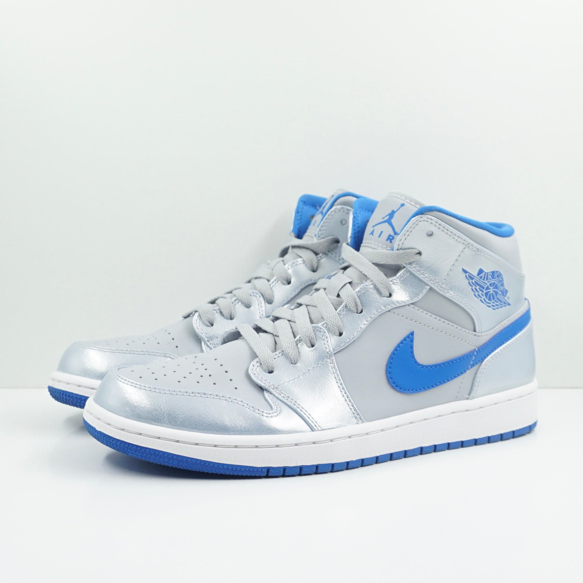Jordan 1 Mid Wolf Grey Sport Blue