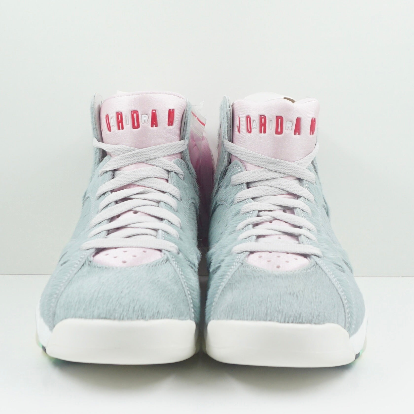 Jordan 7 Retro Neutral Grey