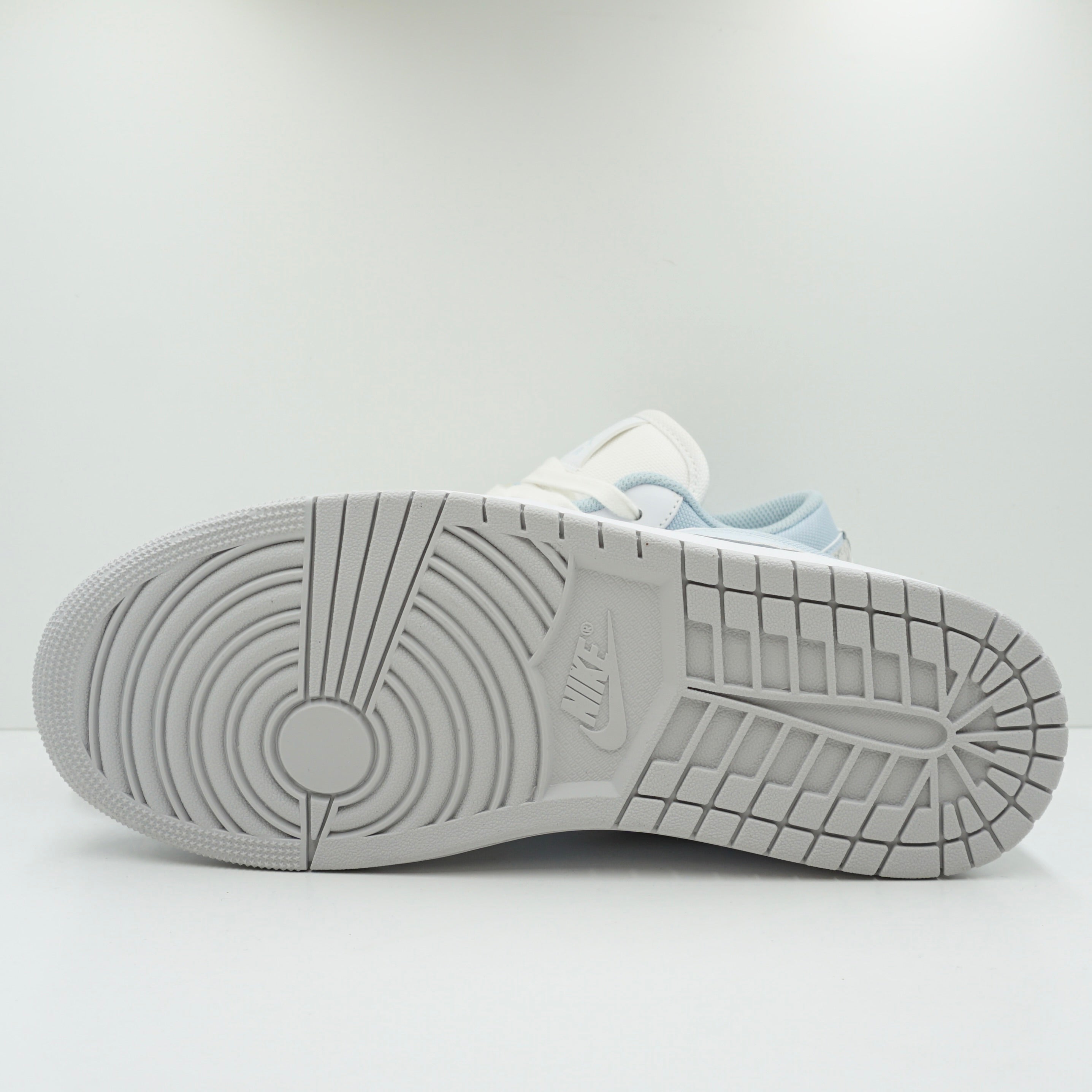 Jordan 1 Low SE Blue Tint Elephant Print
