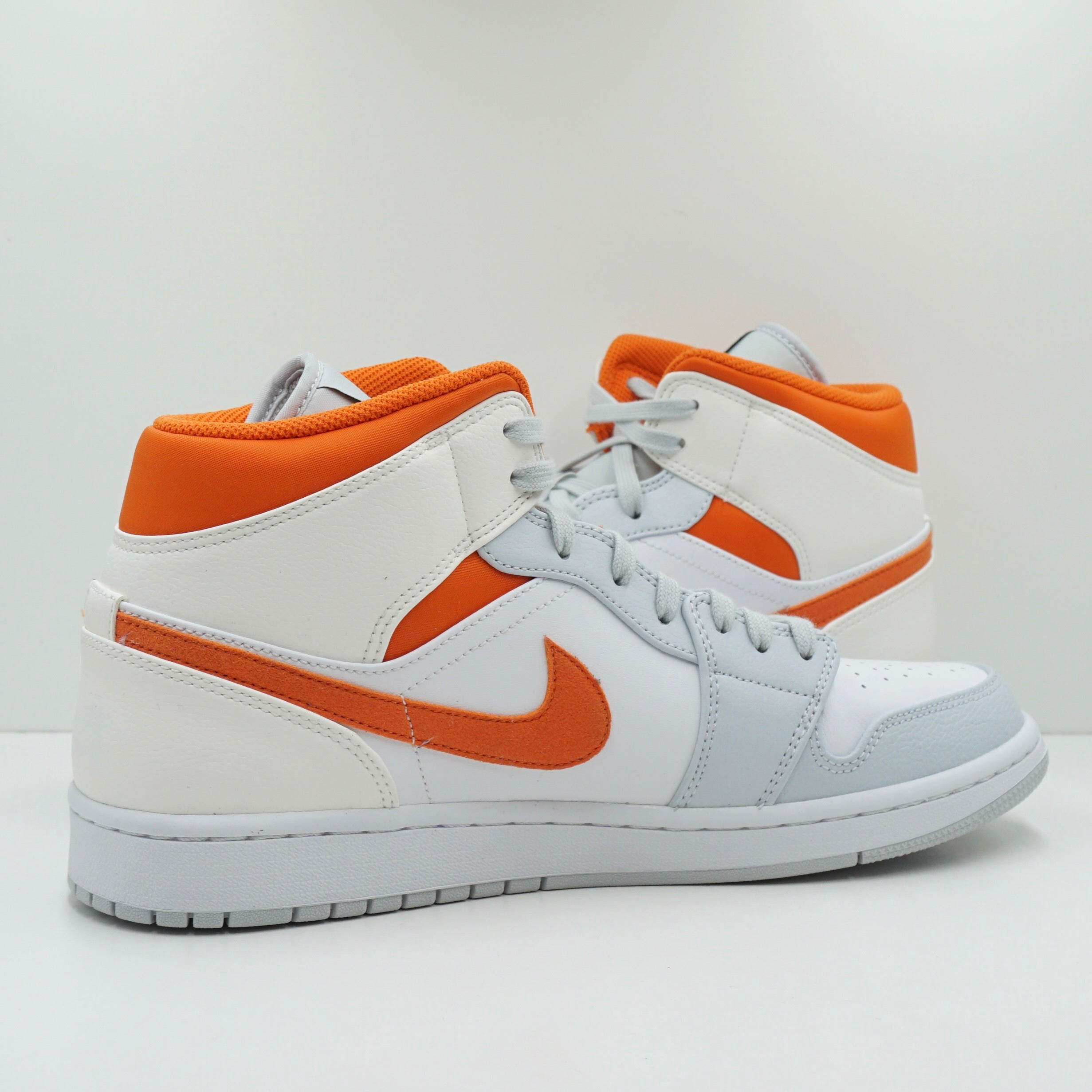 Jordan 1 Mid Starfish Pure Platinum