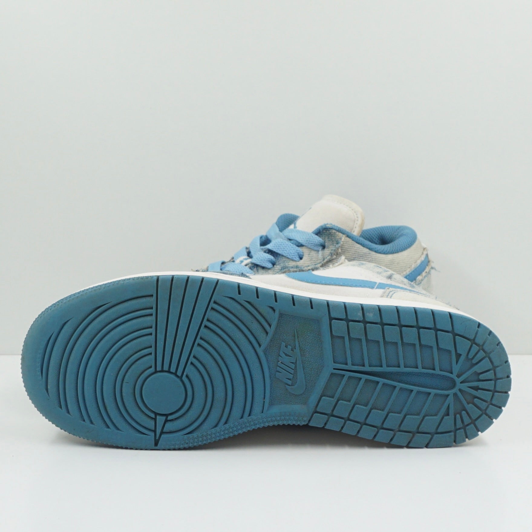 Jordan 1 Low Washed Denim (GS)