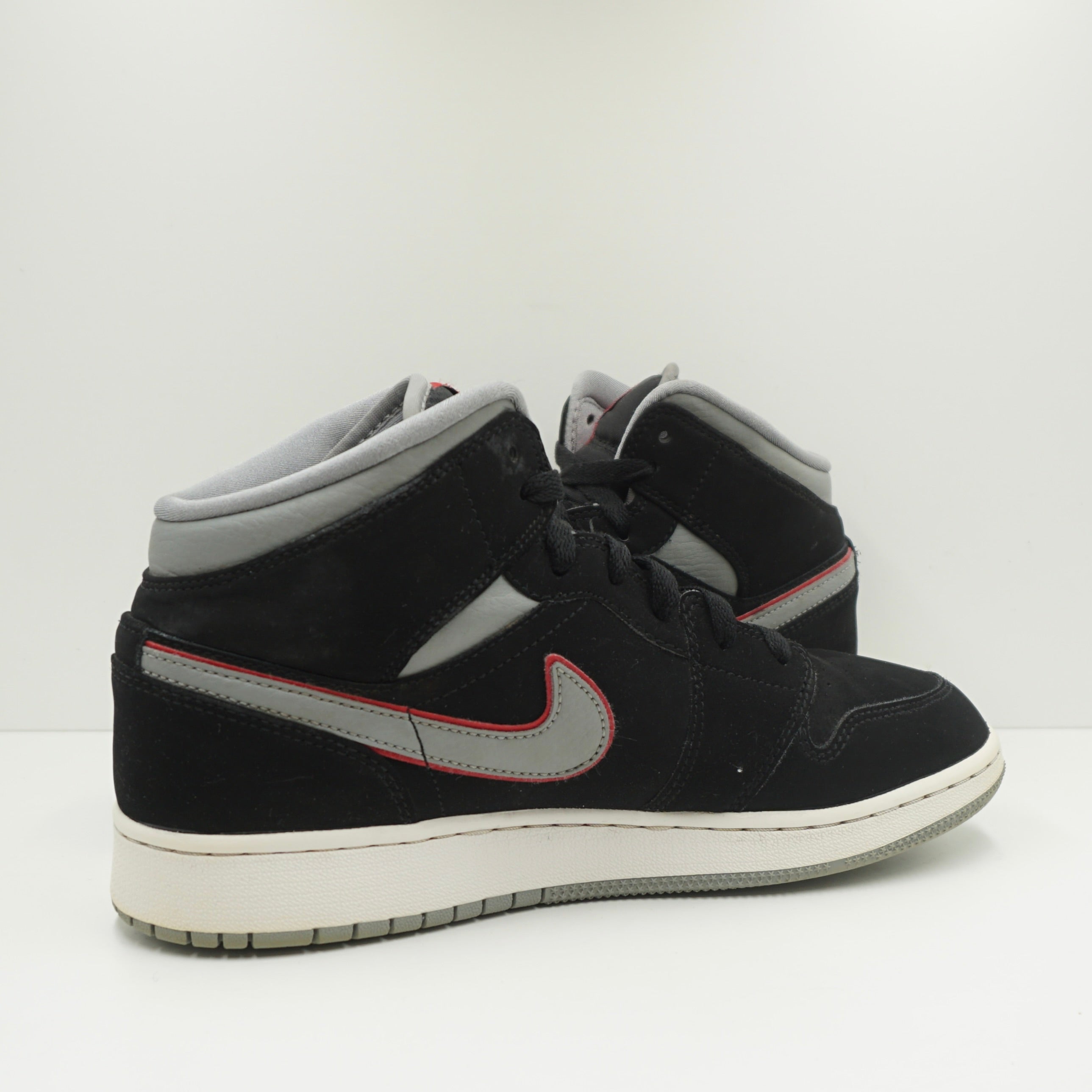 Jordan 1 Mid Black Particle Grey Gym Red (GS)
