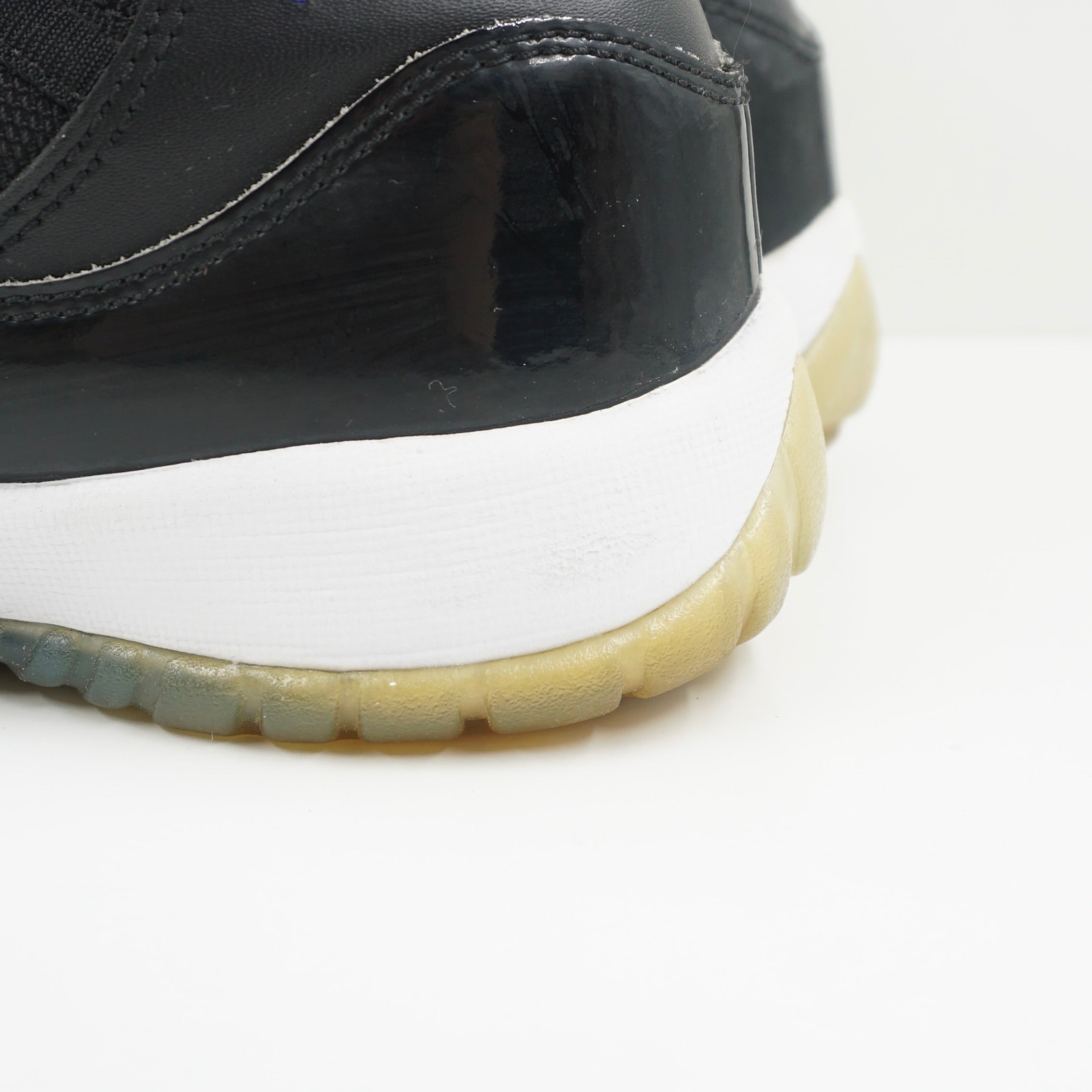 Jordan 11 Retro Space Jam (GS)