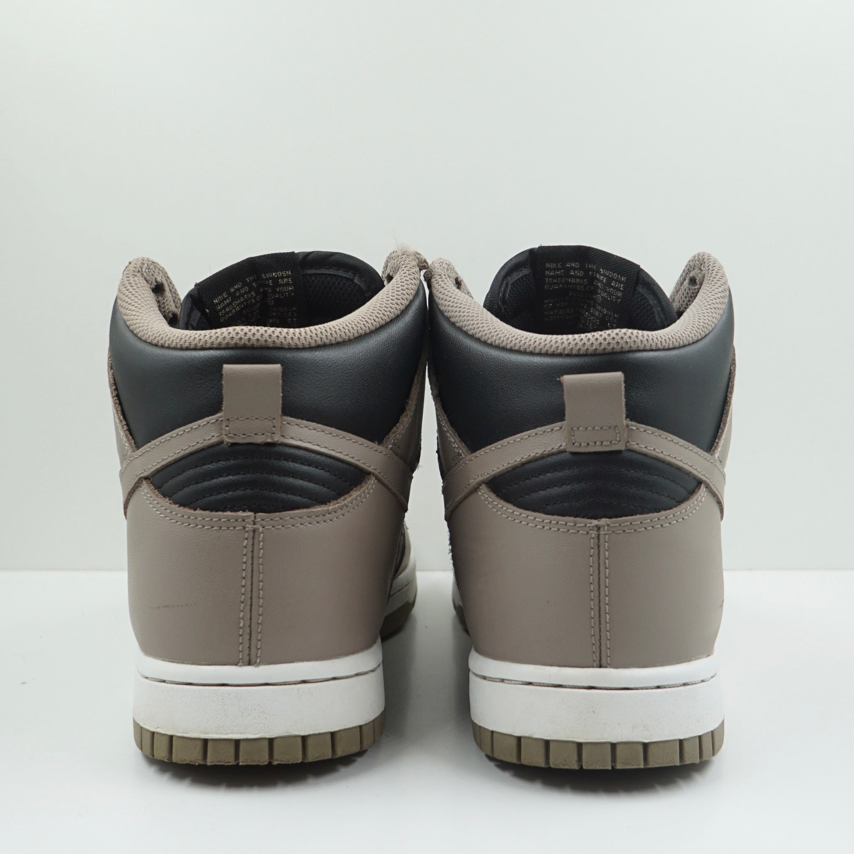 Nike Dunk High Moon Fossil (W)