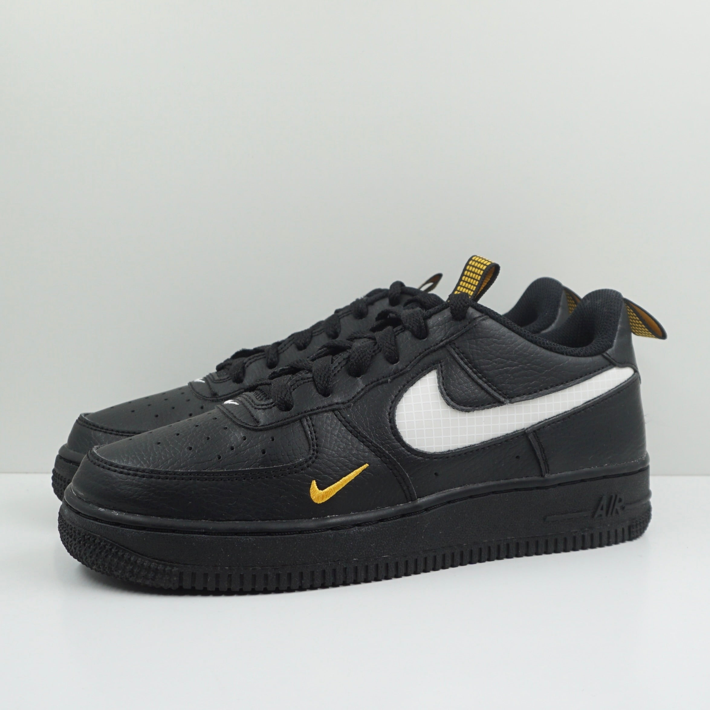 Nike Air Force 1 LV8 Black University Gold (GS)