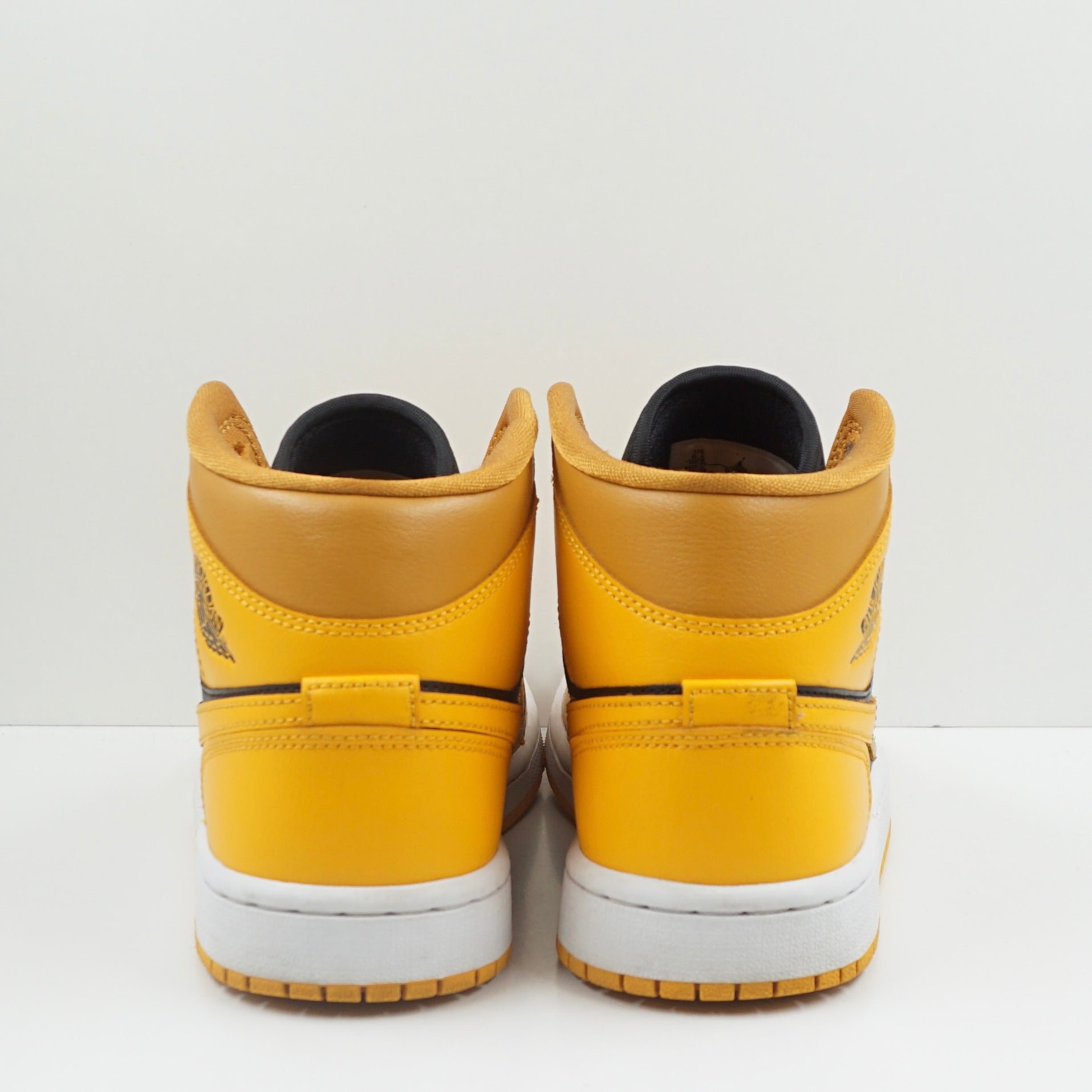 Jordan 1 Mid Chutney Taxi (W)