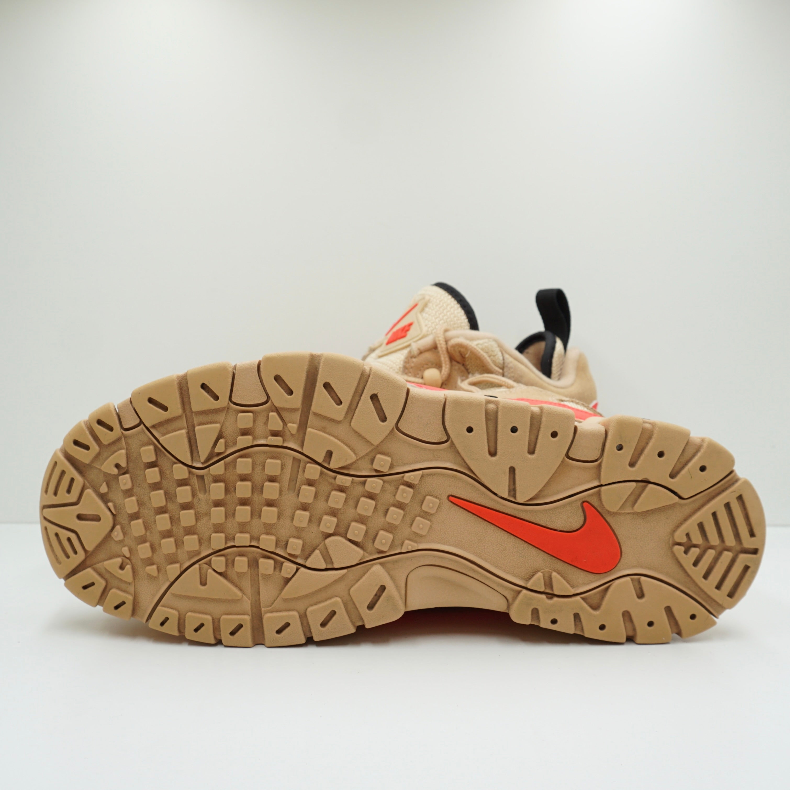 Nike Air Barrage Low Vachetta Tan Laser Crimson White Onyx