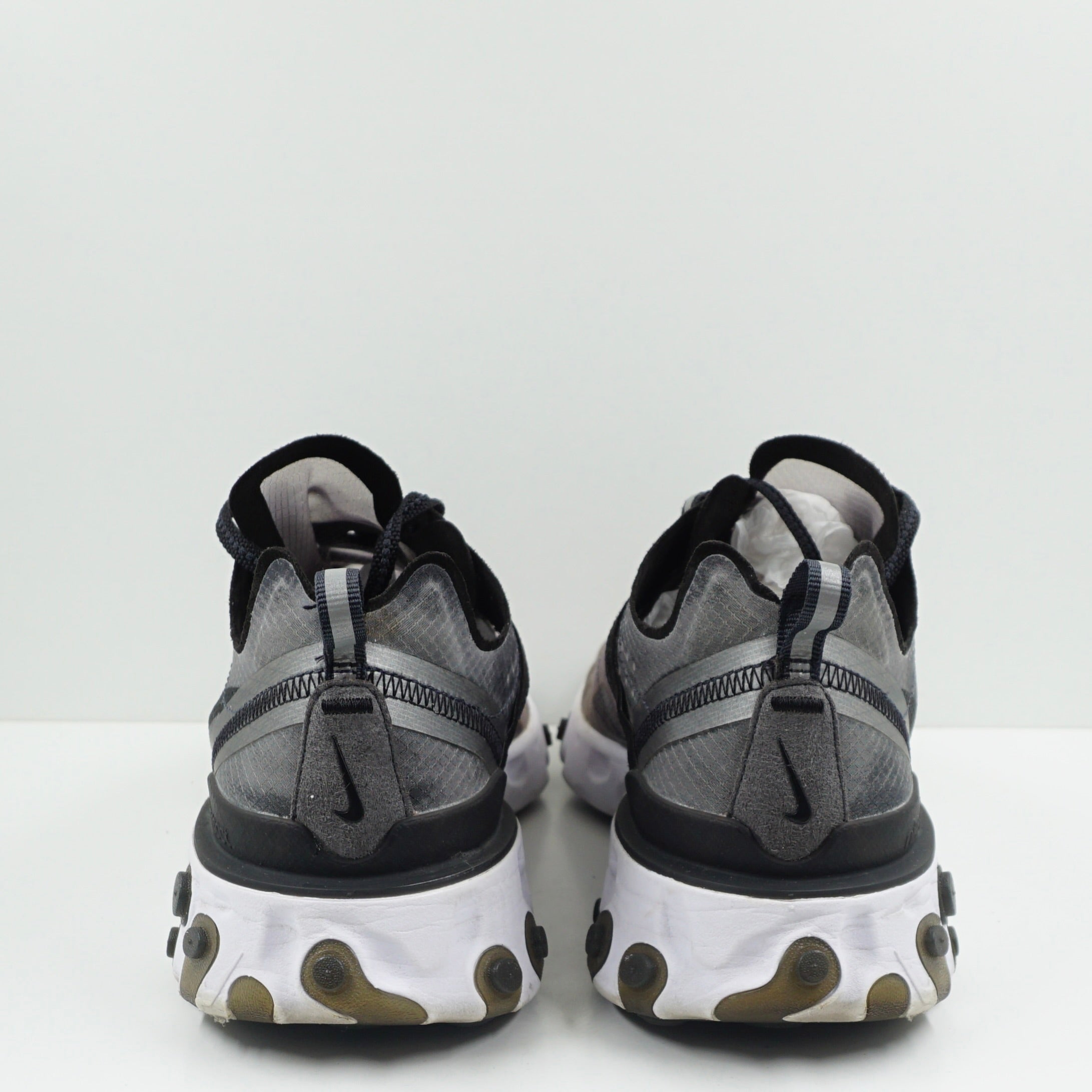 Nike React Element 87 Anthracite Black