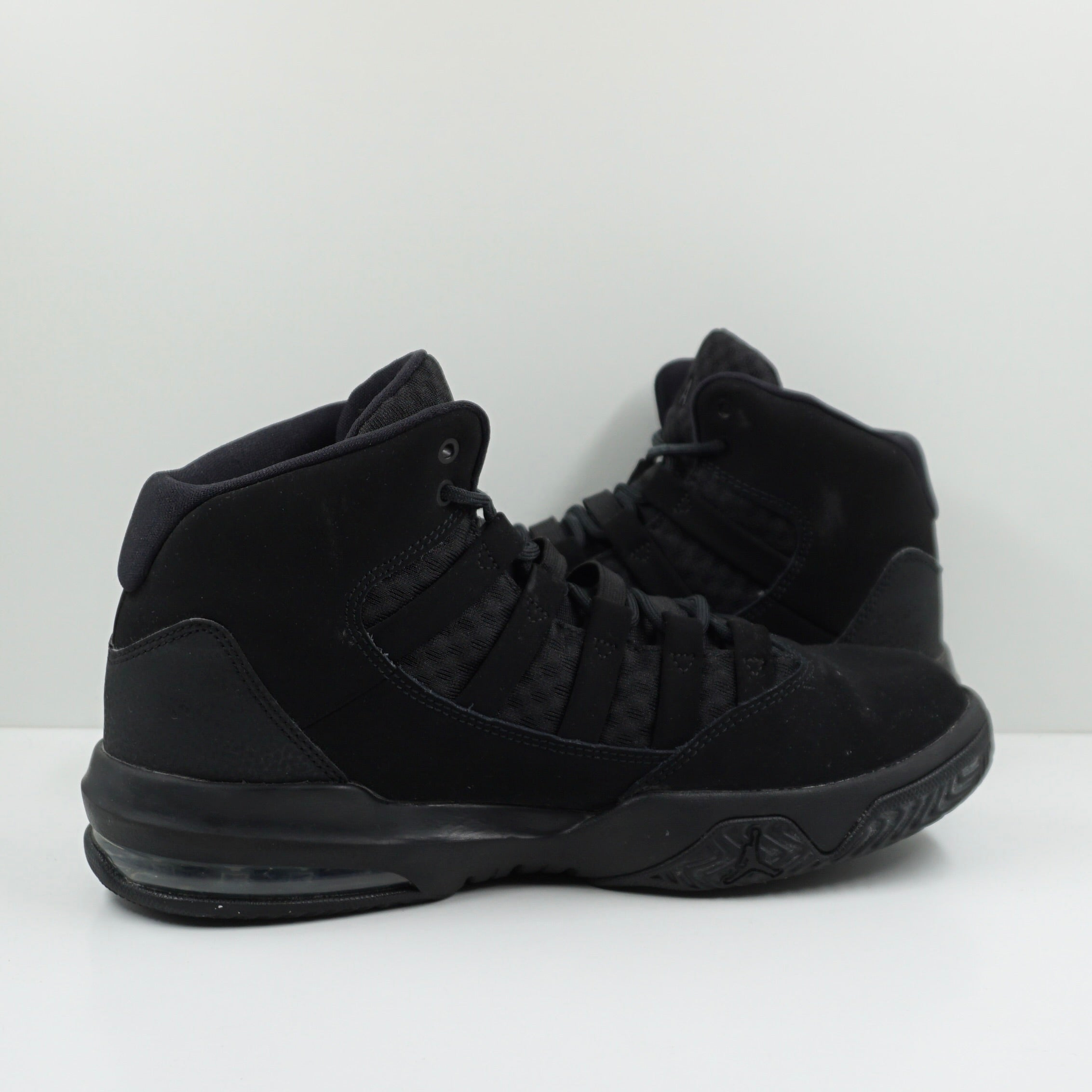 Jordan Max Aura Black