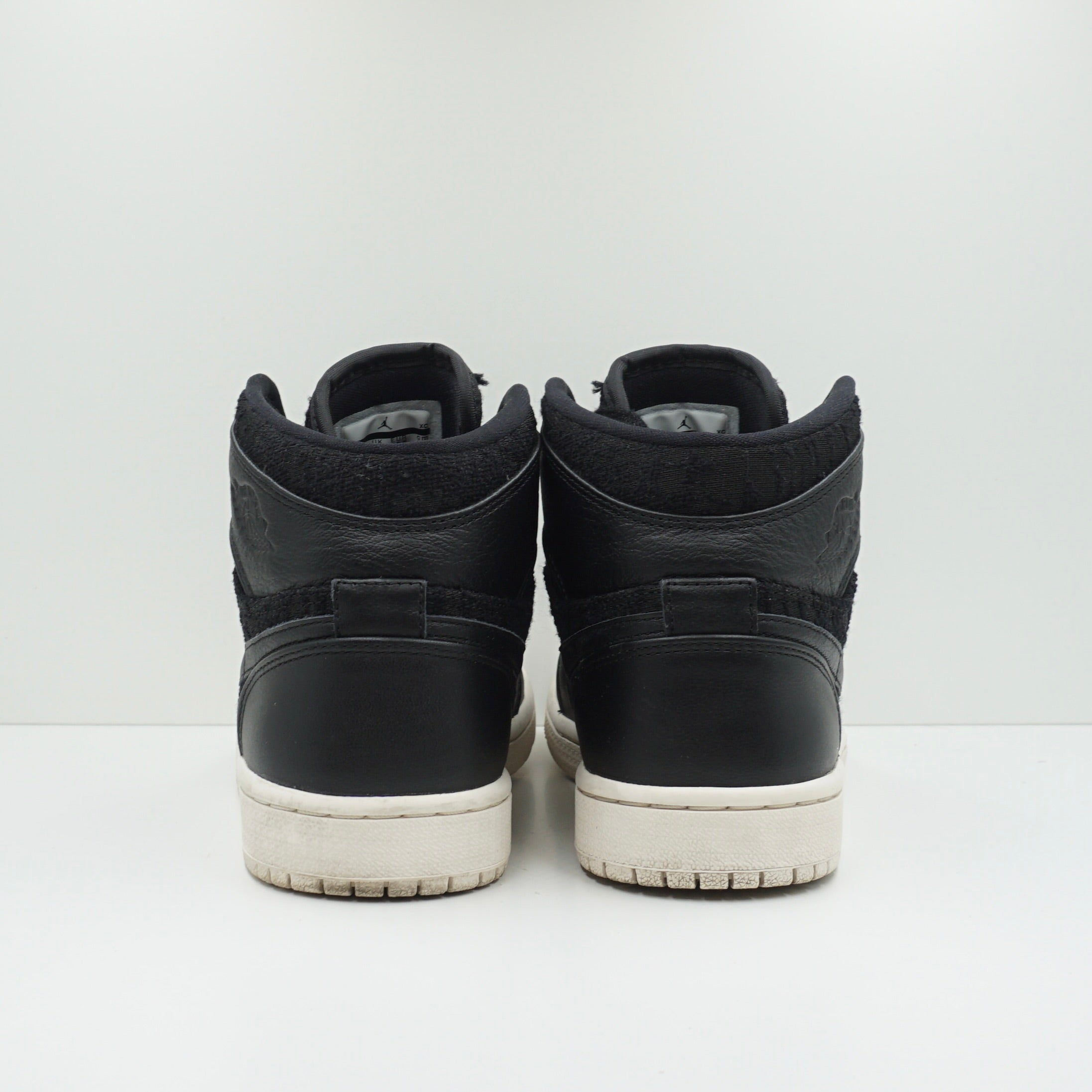 Jordan 1 Retro High Black Sail (W)