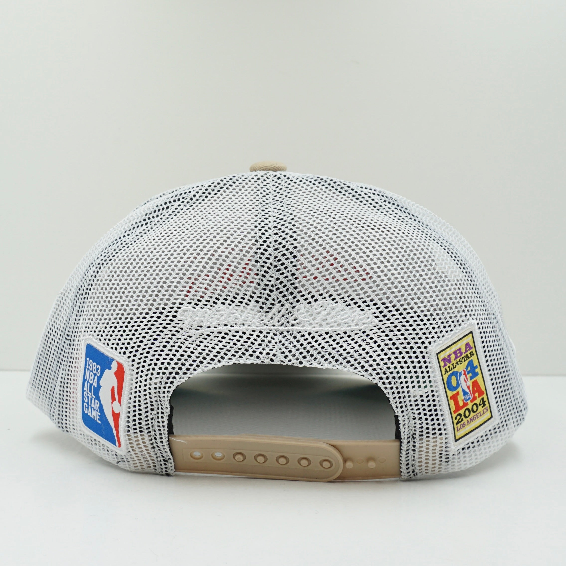 Mitchell & Ness Los Angeles Lakers Beige Trucker Adjustable Fit Snapback Cap