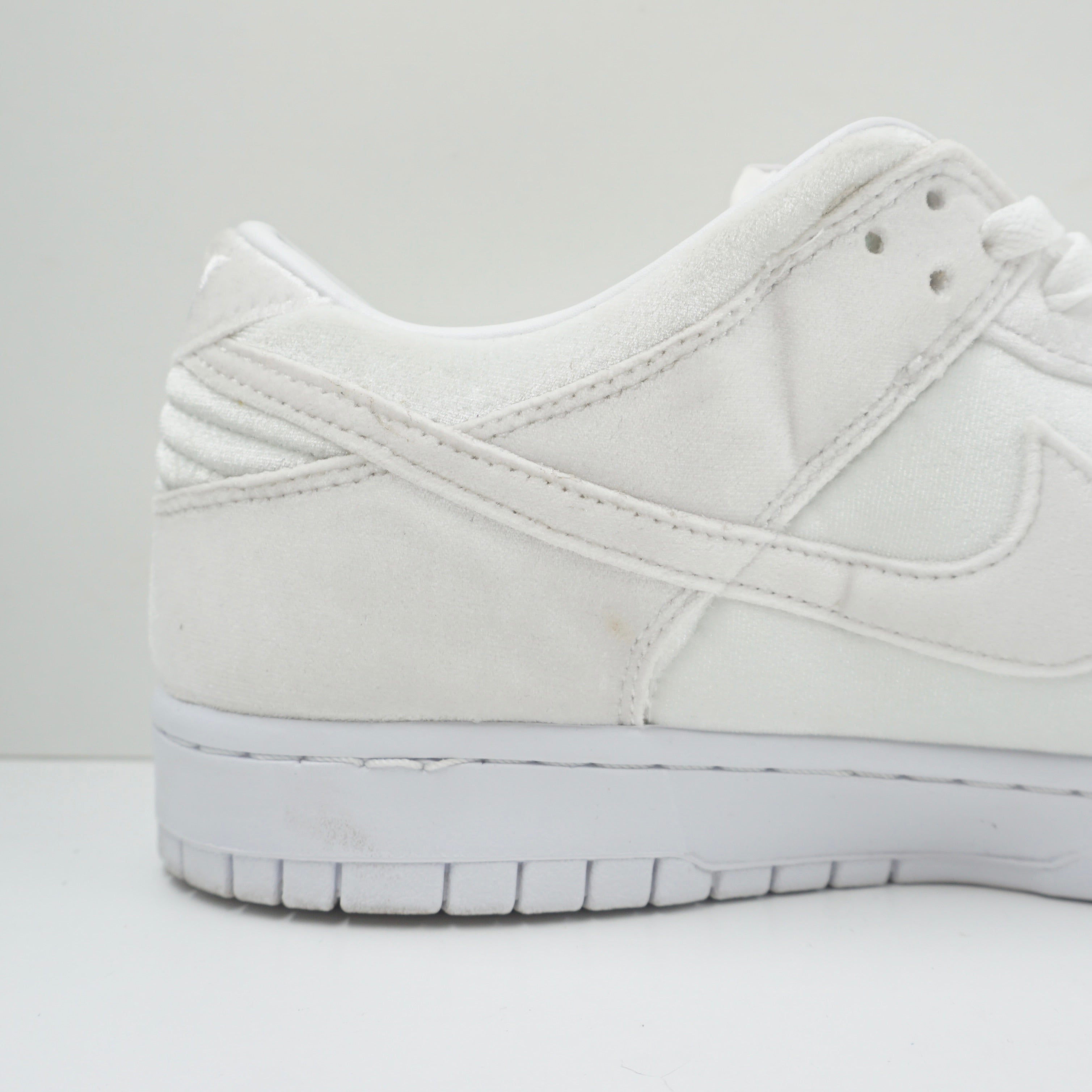Nike Dunk Low Dover Street Market Triple White Velvet