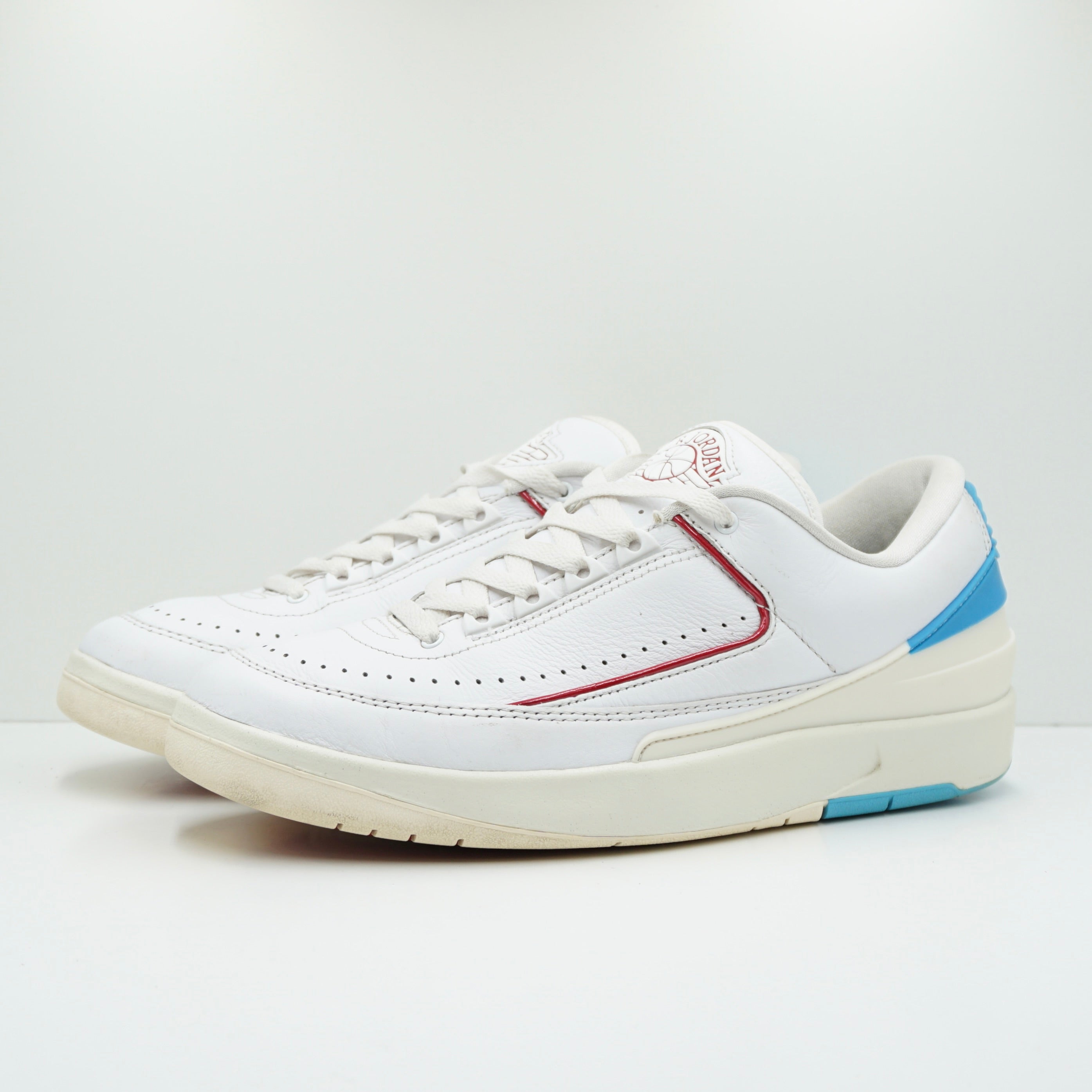 Jordan 2 Retro Low NC to Chi (W)