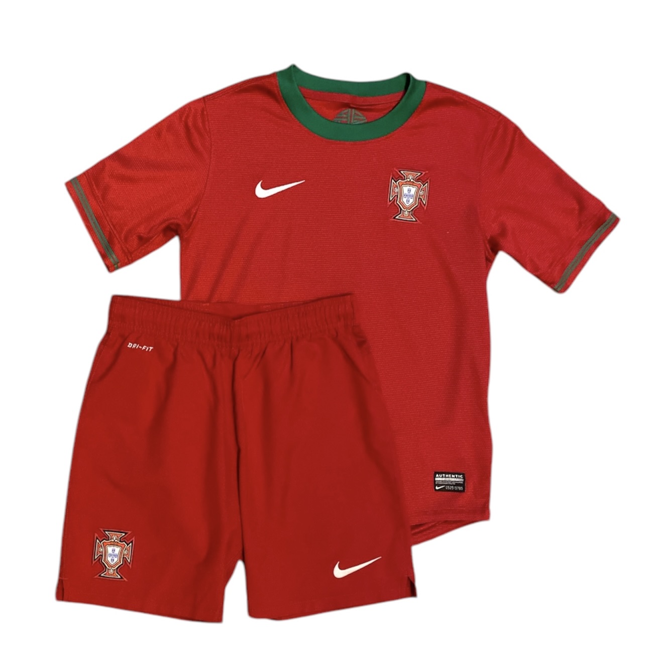 Nike Portugal 2013/2014 Home Football Jersey & Shorts Set (Youth)