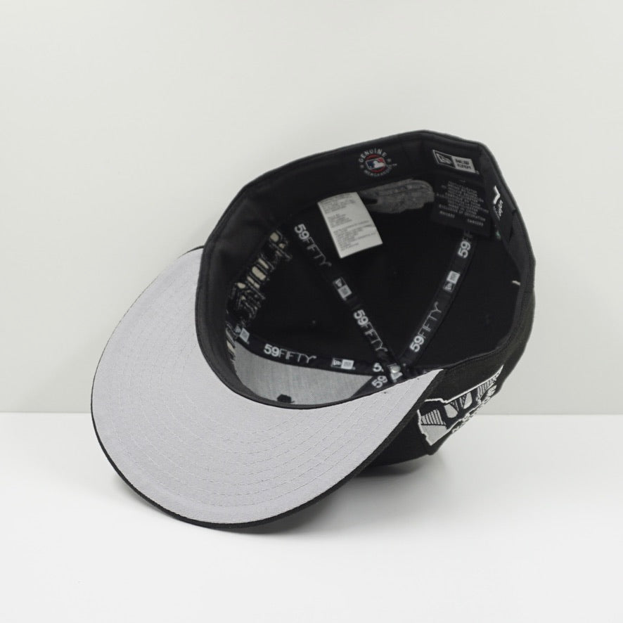 New Era New York Yankees Script Black/White Fitted Cap