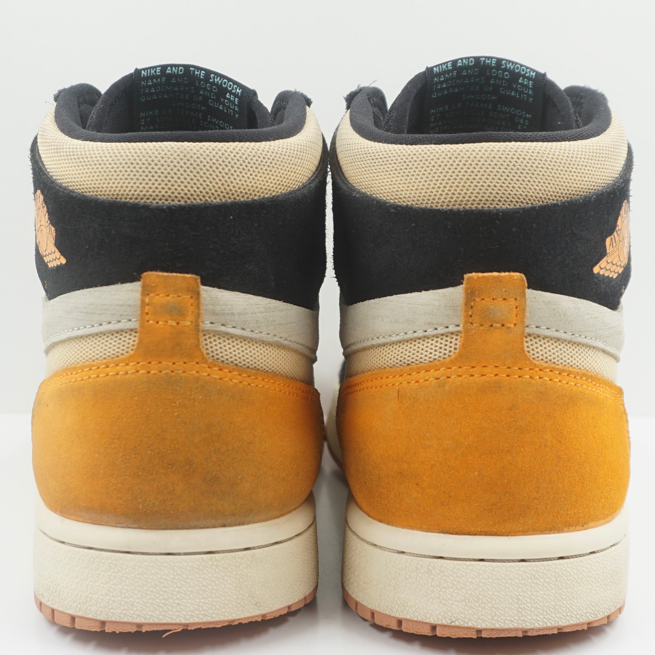 Jordan 1 High Zoom Air CMFT 2 Muslin Vivid Orange