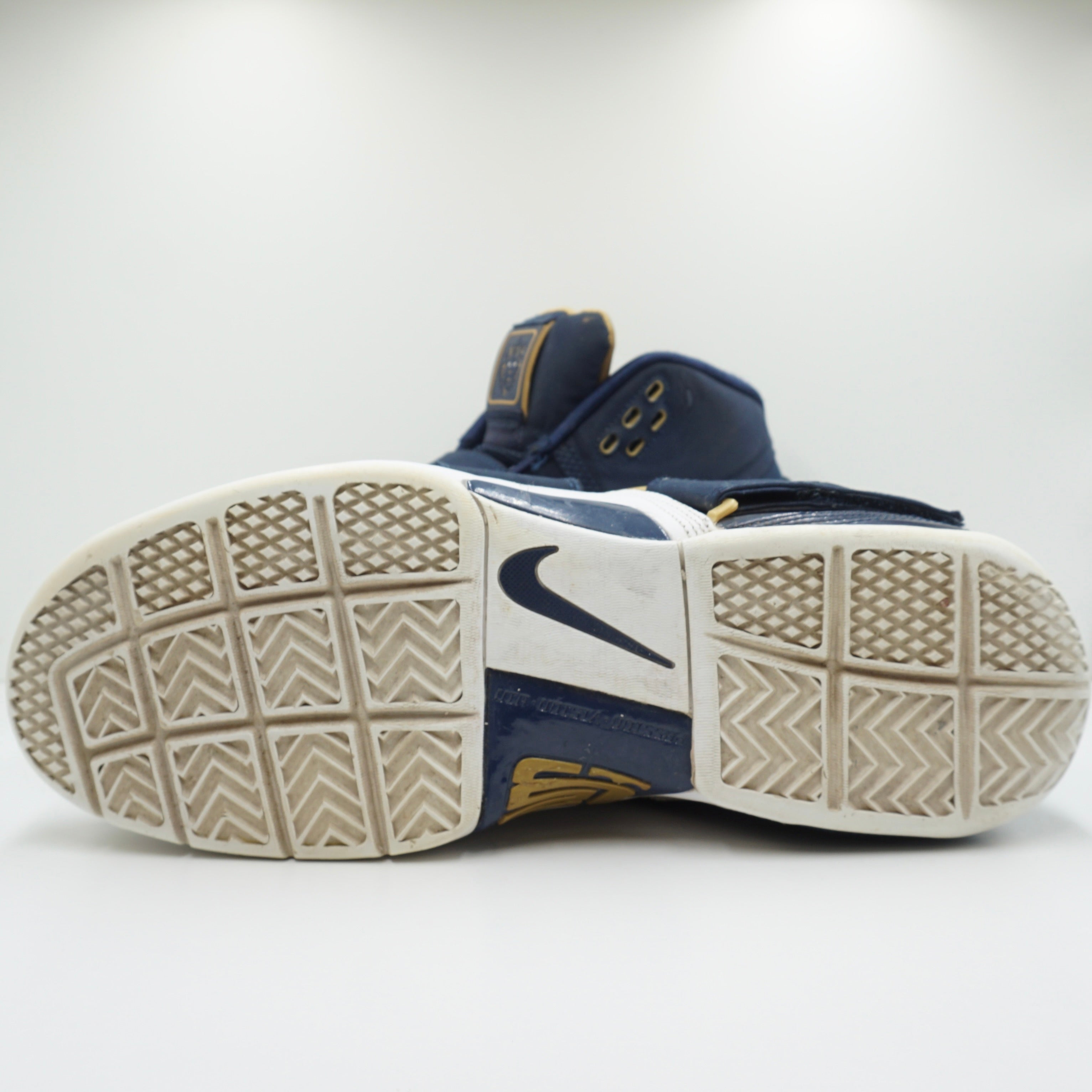 Nike LeBron Zoom Soldier 1 Midnight Navy