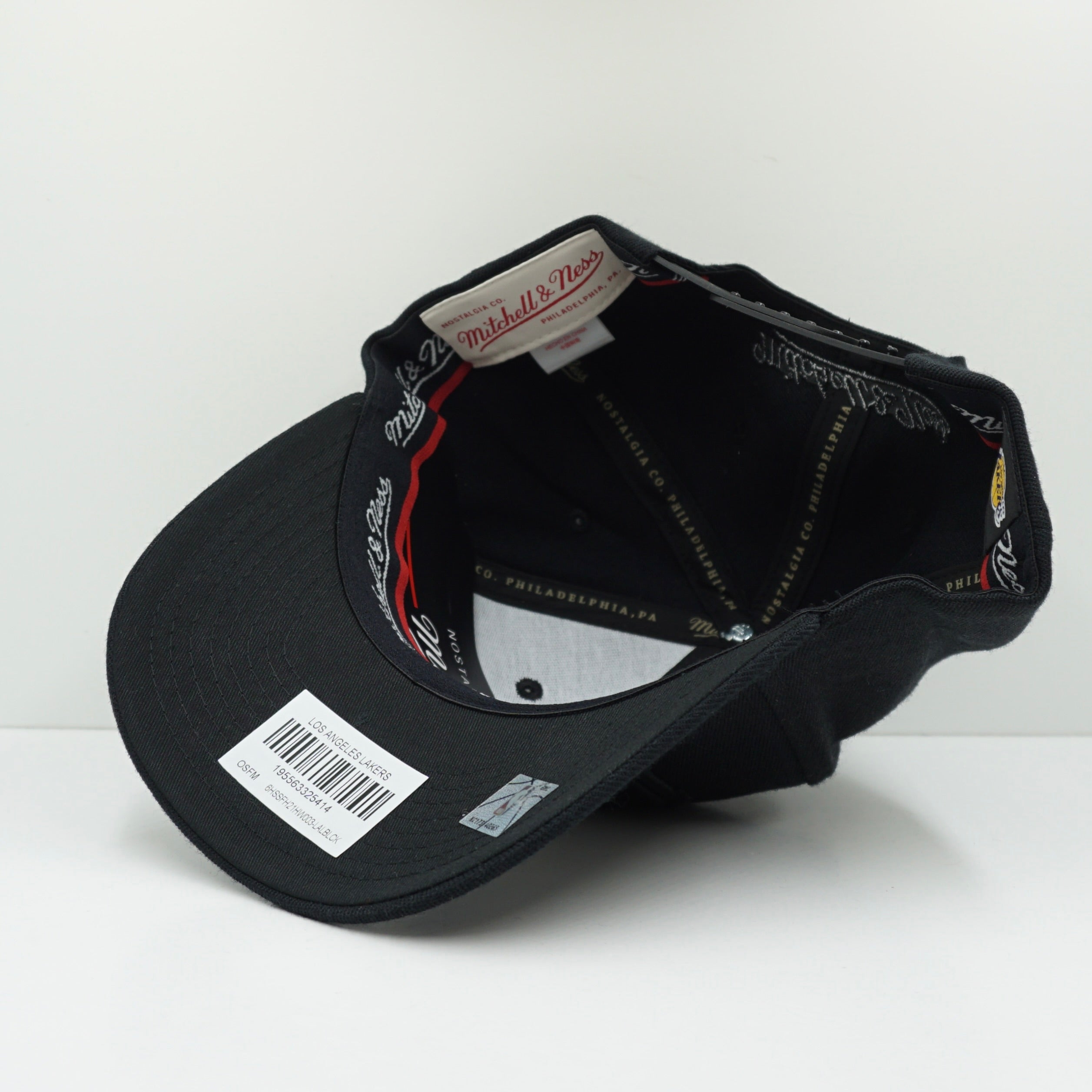 Mitchell & Ness Los Angeles Lakers Black Adjustable Fit Snapback Cap