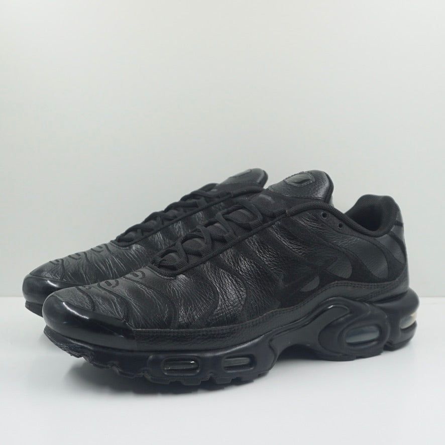Nike Air Max Plus Triple Black Leather