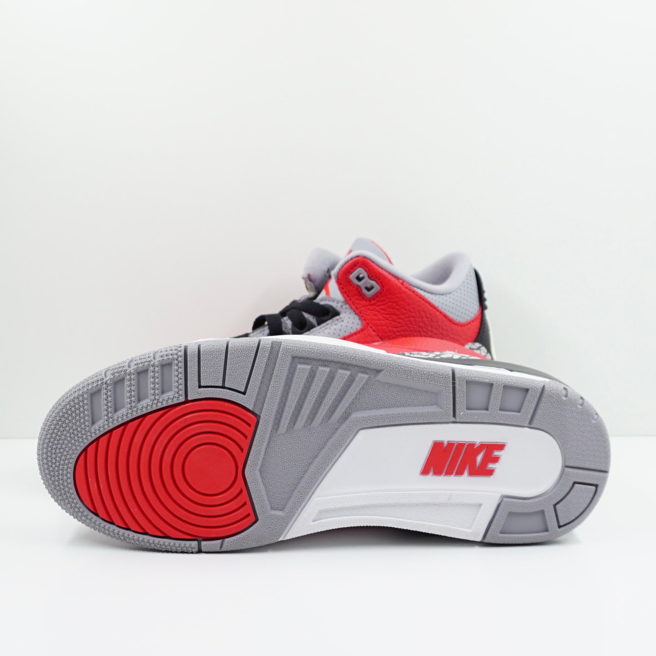 Jordan 3 Retro SE Unite