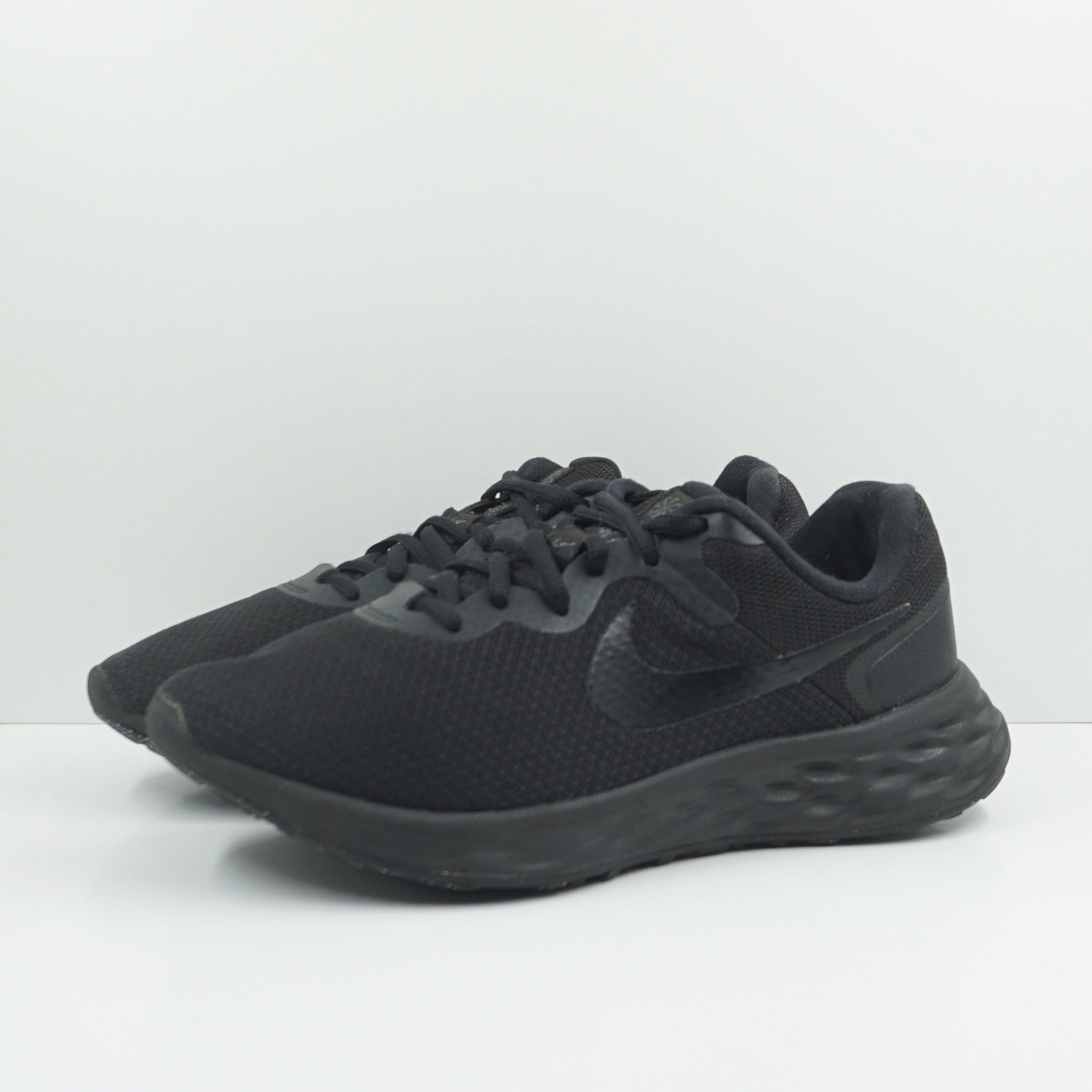 Nike Revolution 6 Next Nature Triple Black