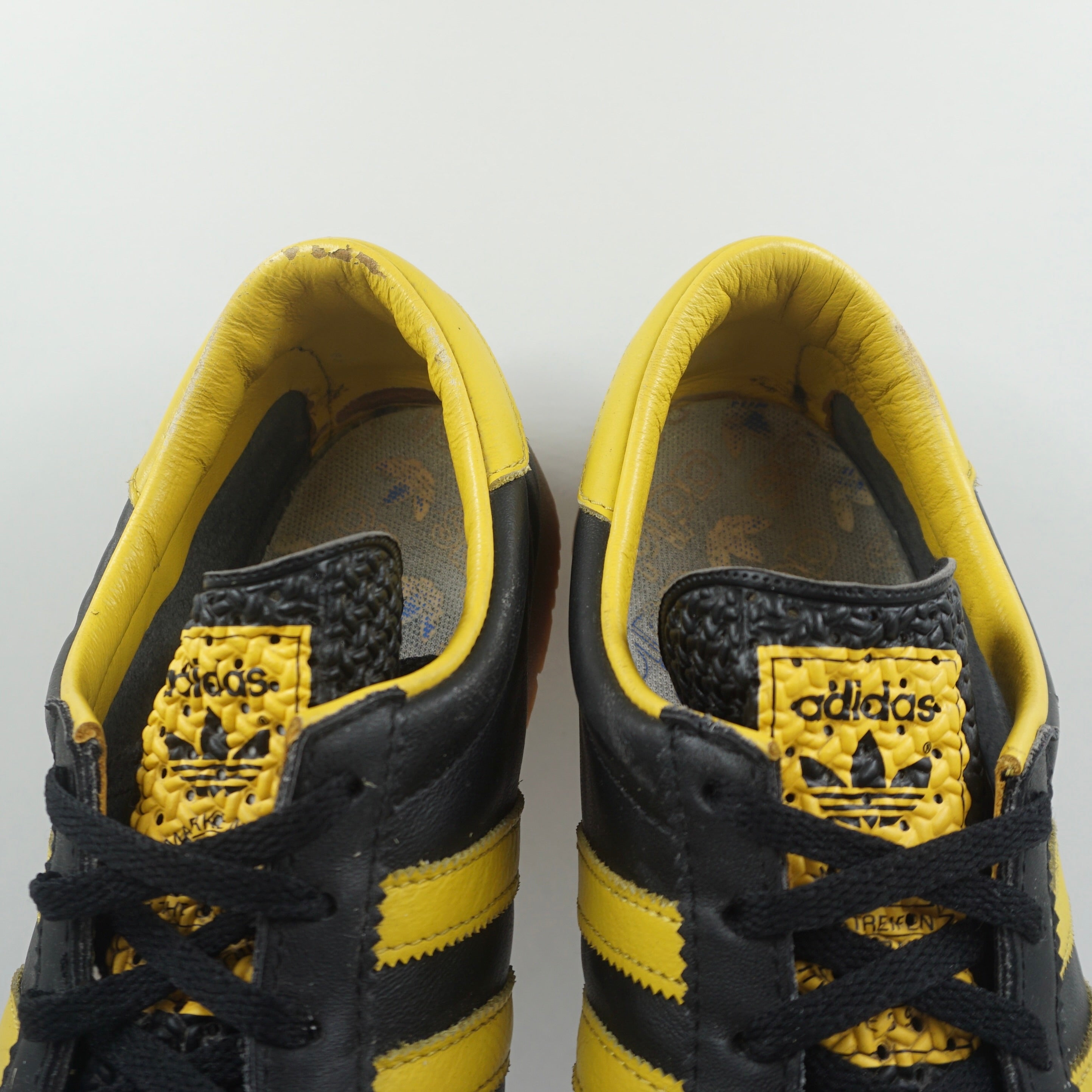 Adidas Oslo Black Gold Gum